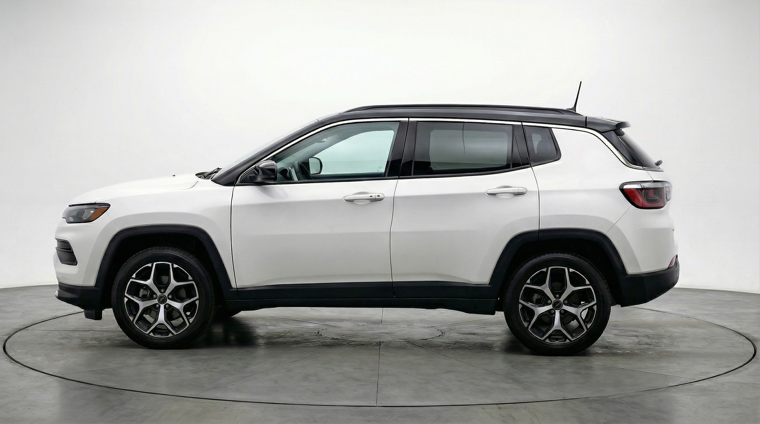 Thumbnail: 2025 Jeep Compass - 4