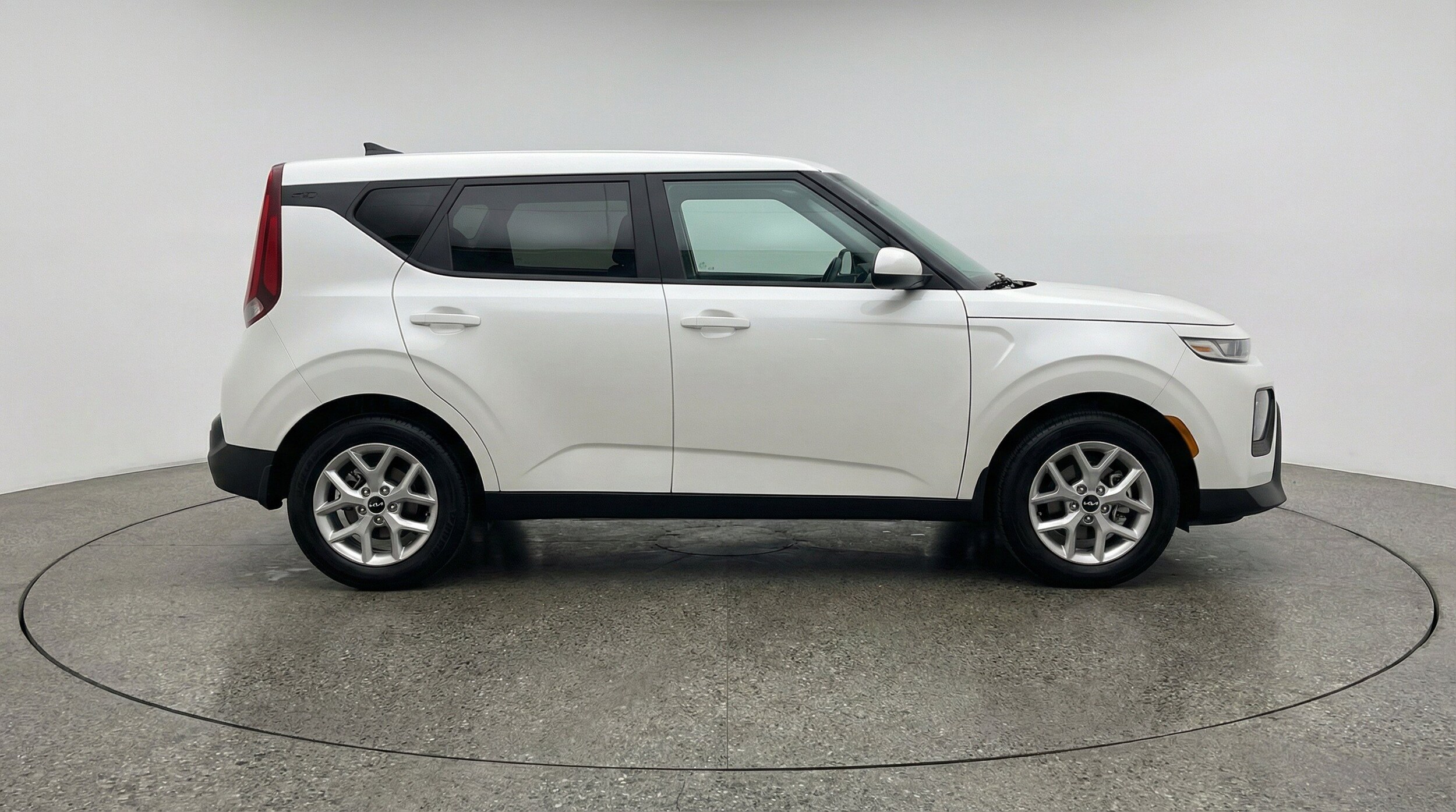 Thumbnail: 2025 Kia Soul - 11