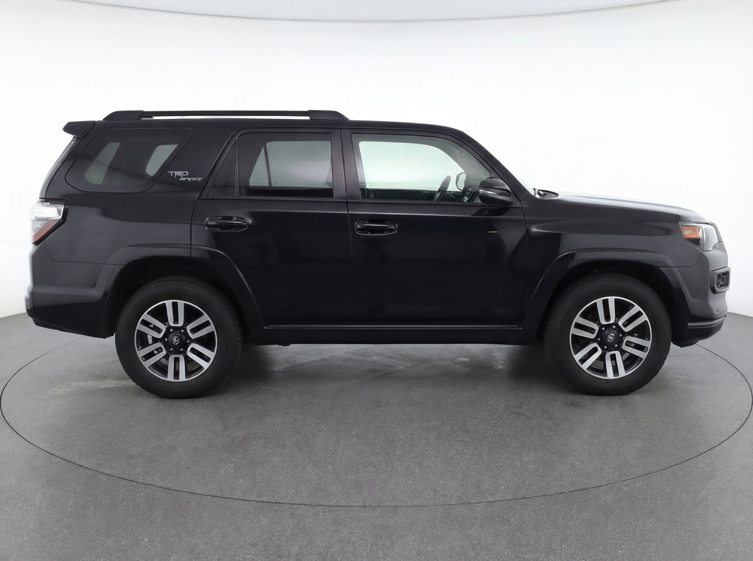 Thumbnail: 2024 Toyota 4Runner - 8