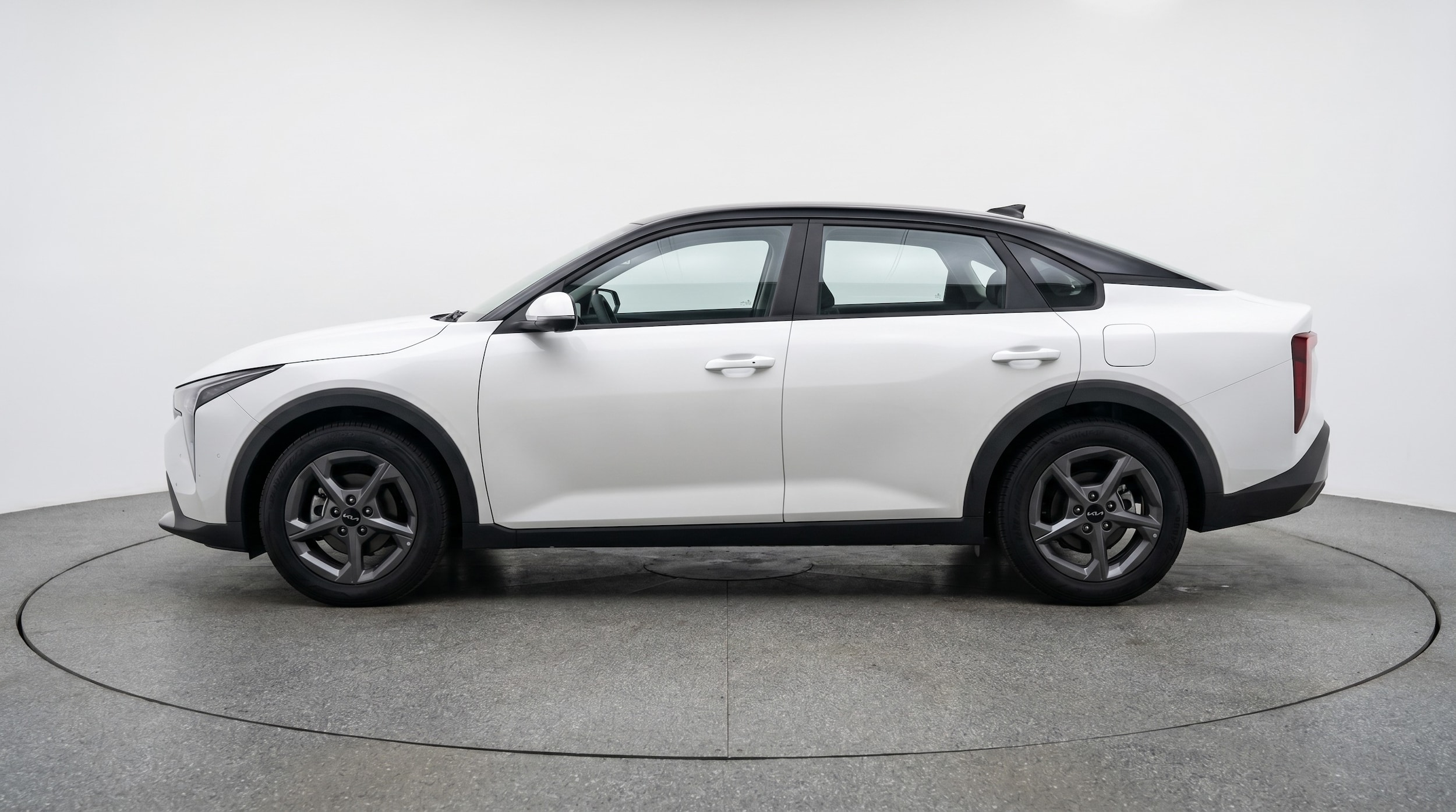 Thumbnail: 2025 Kia K4 - 4