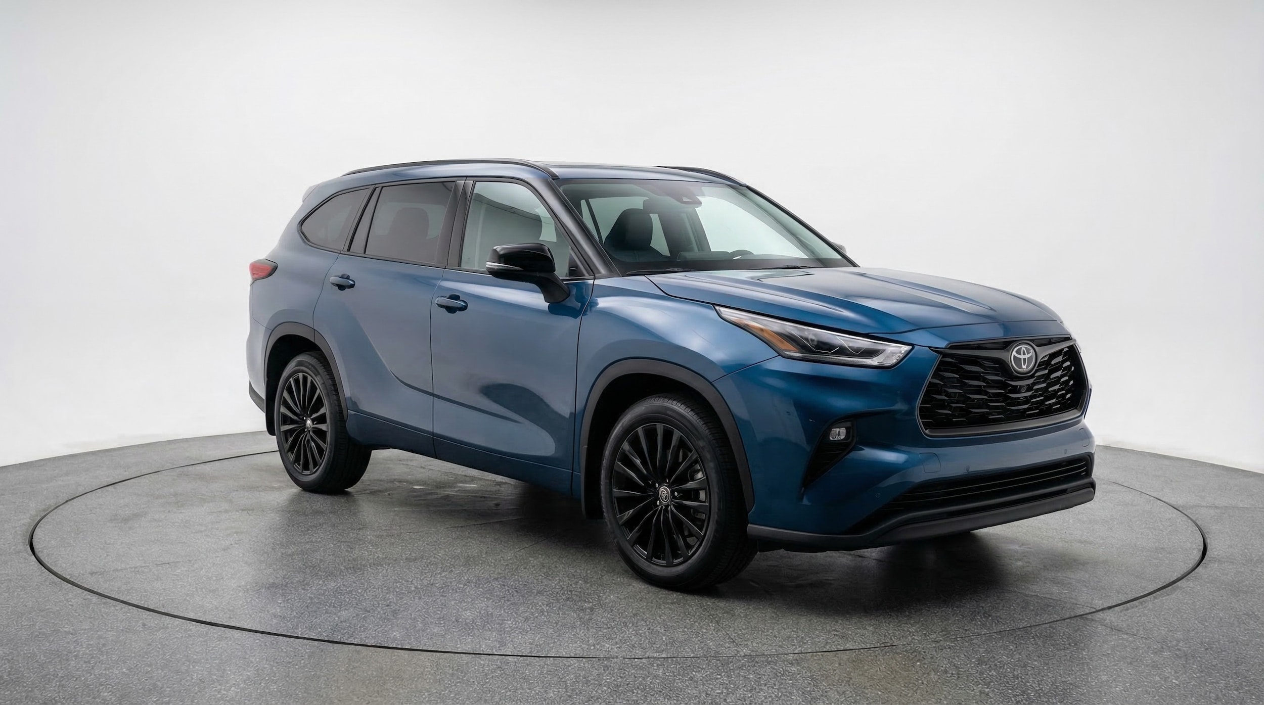 Thumbnail: 2025 Toyota Highlander - 1