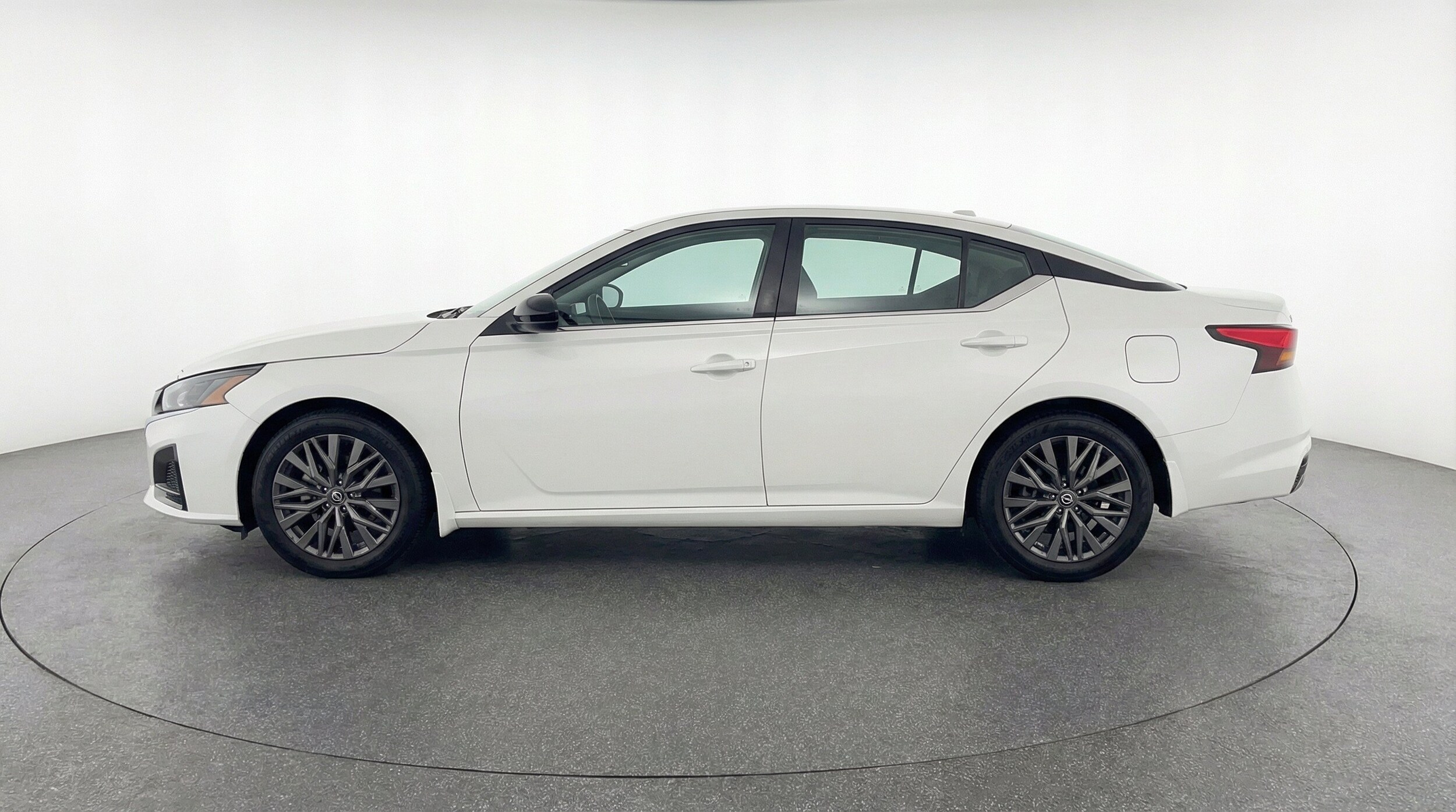 Thumbnail: 2026 Nissan Altima - 5
