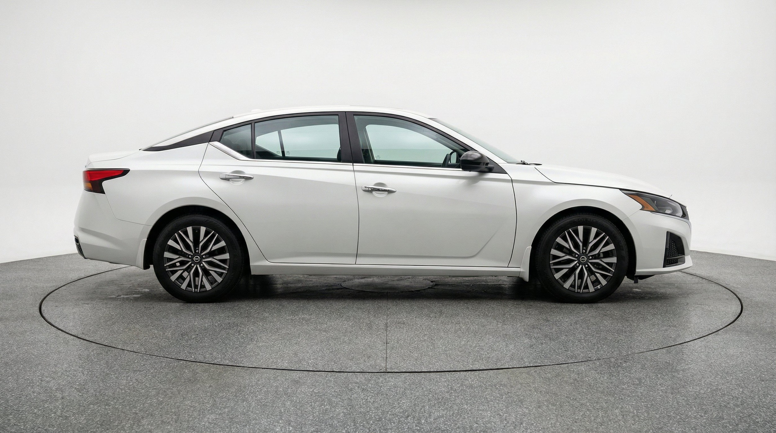 Thumbnail: 2025 Nissan Altima - 11