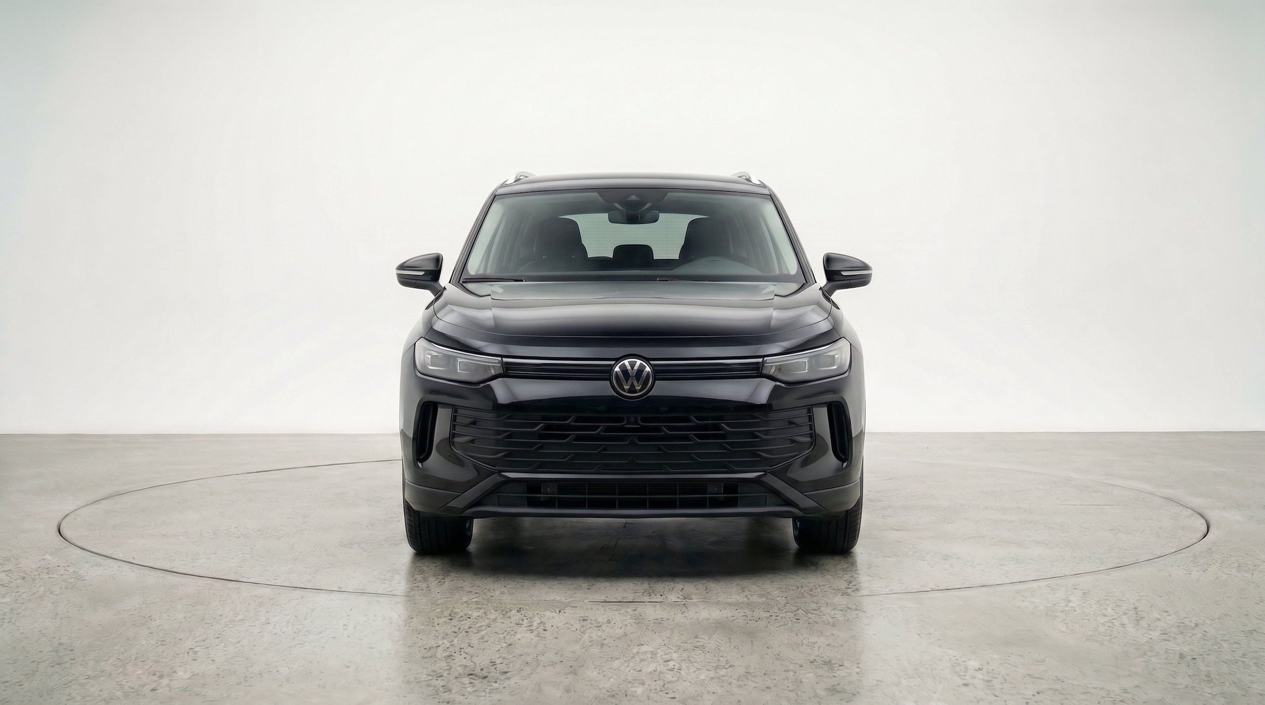 Thumbnail: 2026 Volkswagen Tiguan - 2