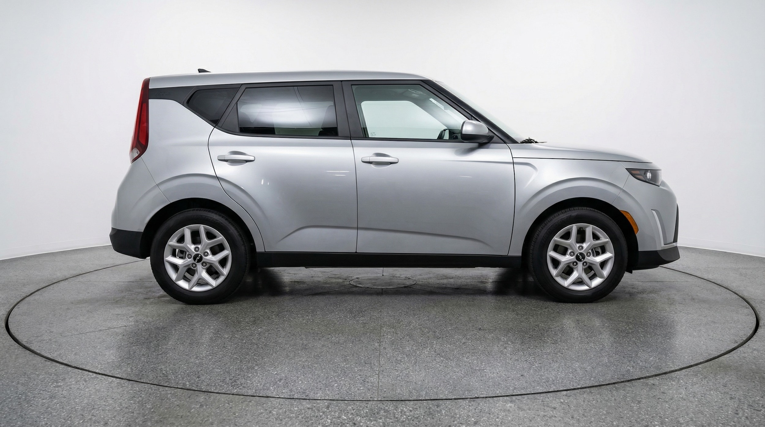 Thumbnail: 2025 Kia Soul - 8