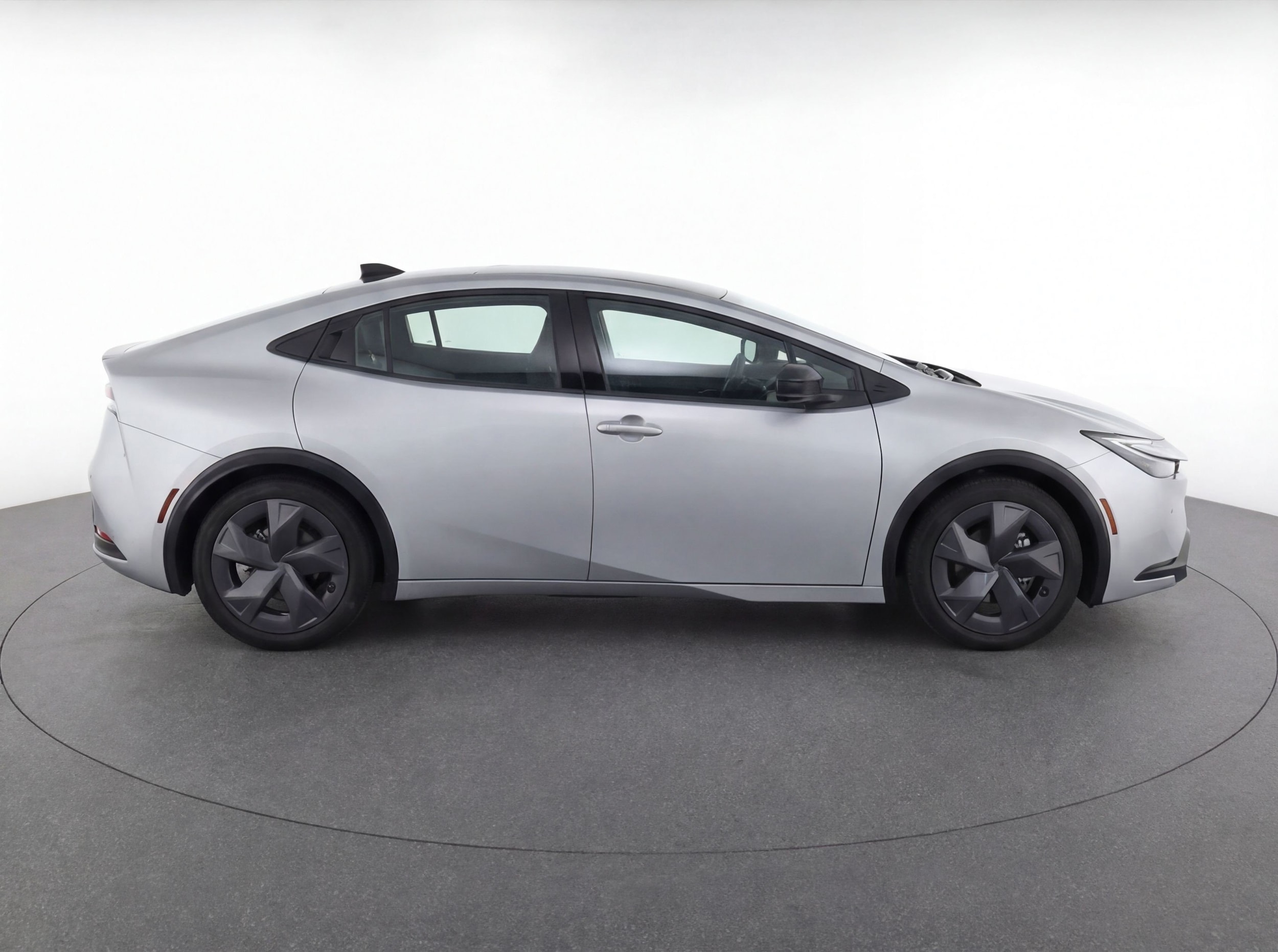 Thumbnail: 2025 Toyota Prius - 11