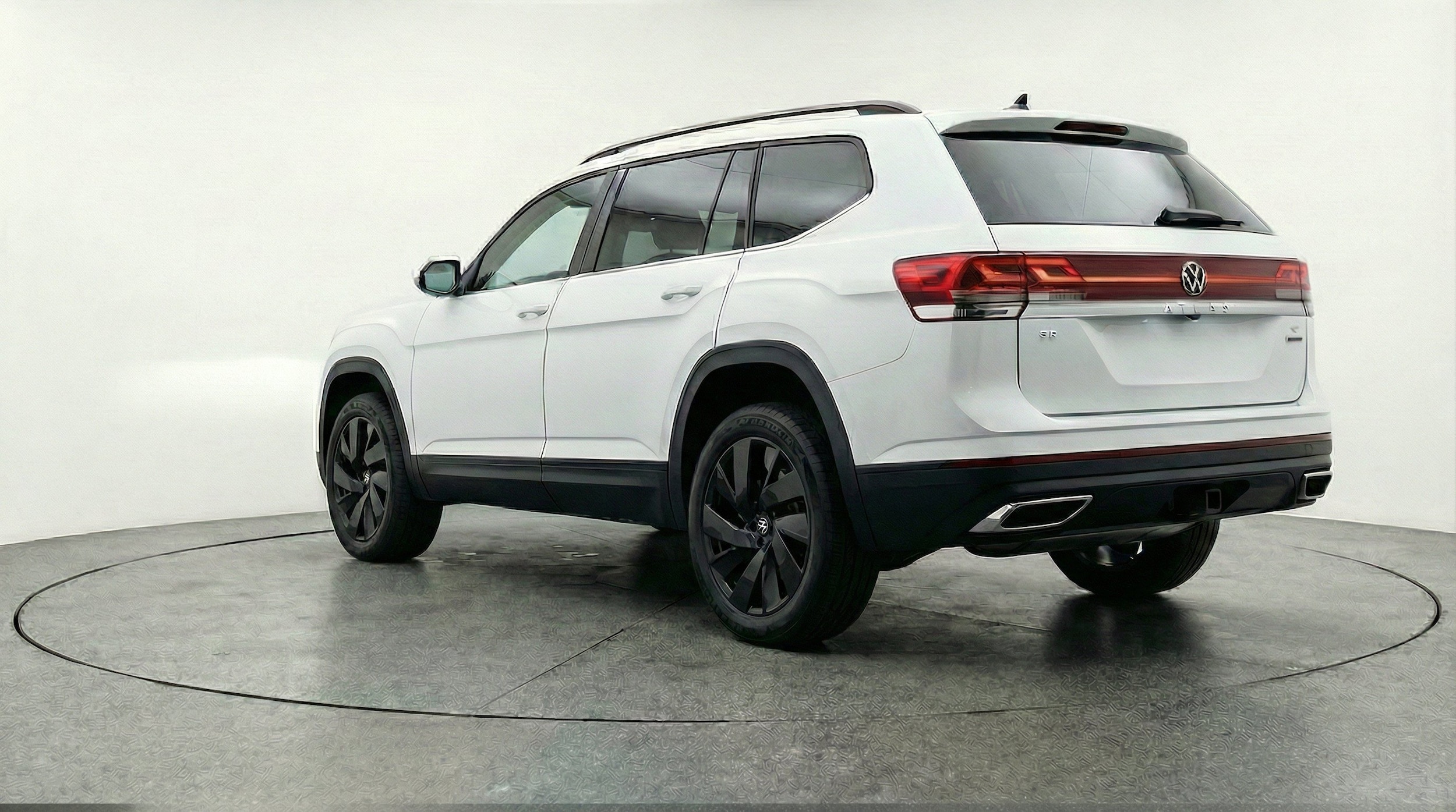 Thumbnail: 2026 Volkswagen Atlas - 6