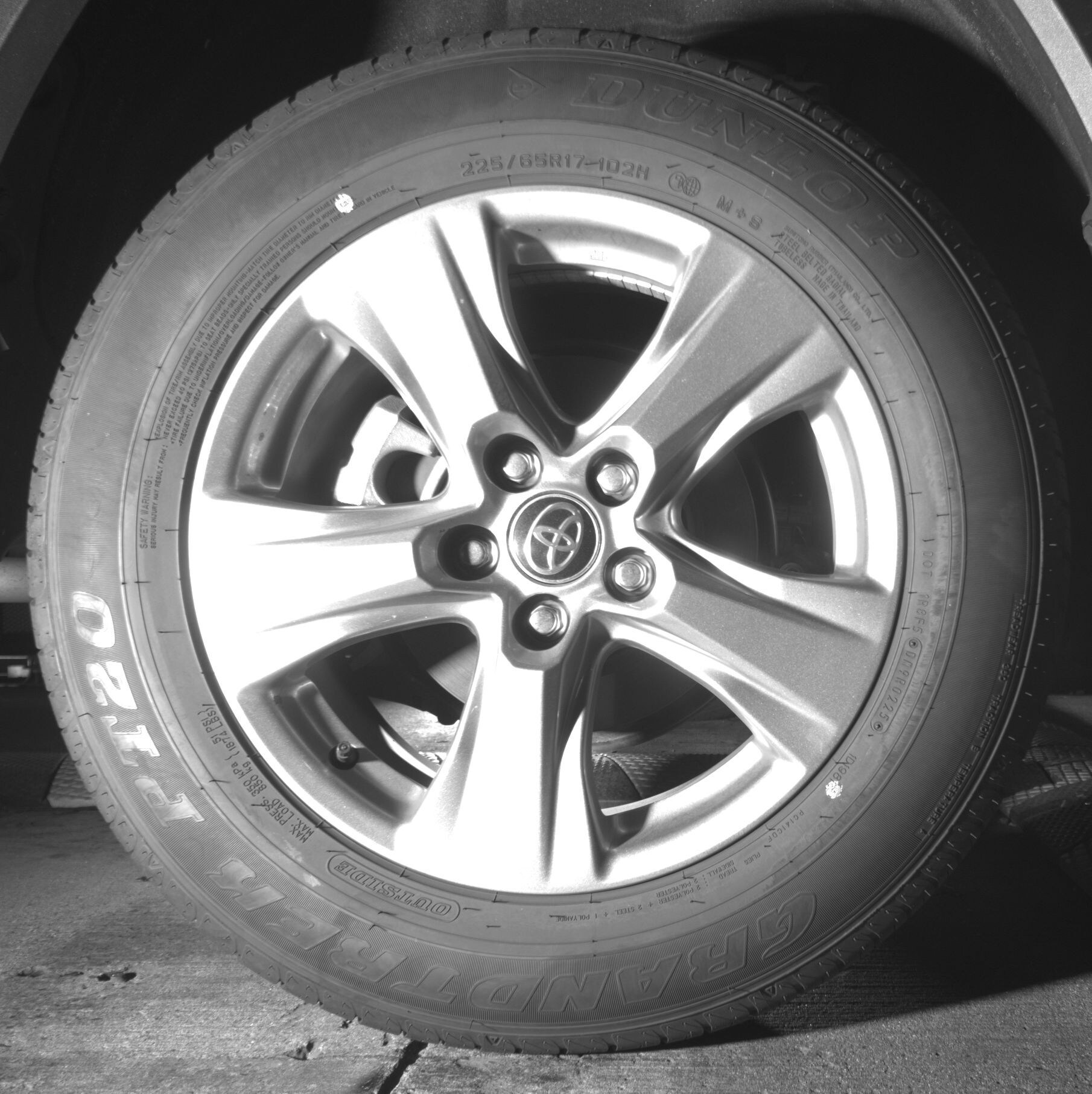 Thumbnail: 2025 Toyota RAV4 - 12