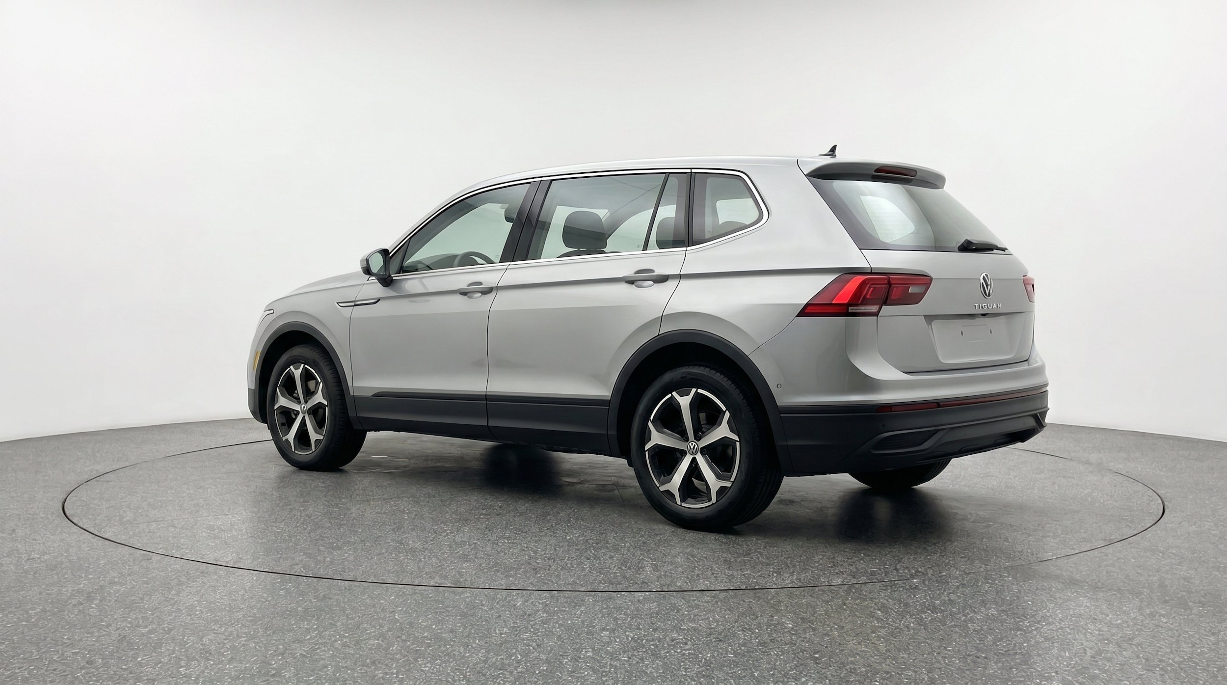 Thumbnail: 2026 Volkswagen Tiguan - 6
