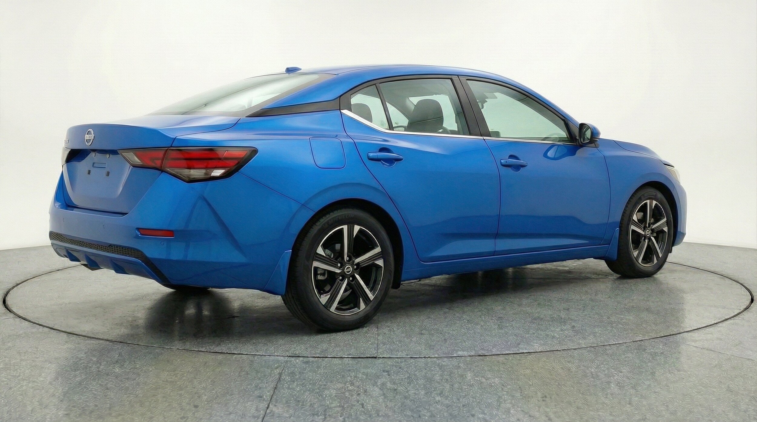Thumbnail: 2025 Nissan Sentra - 9