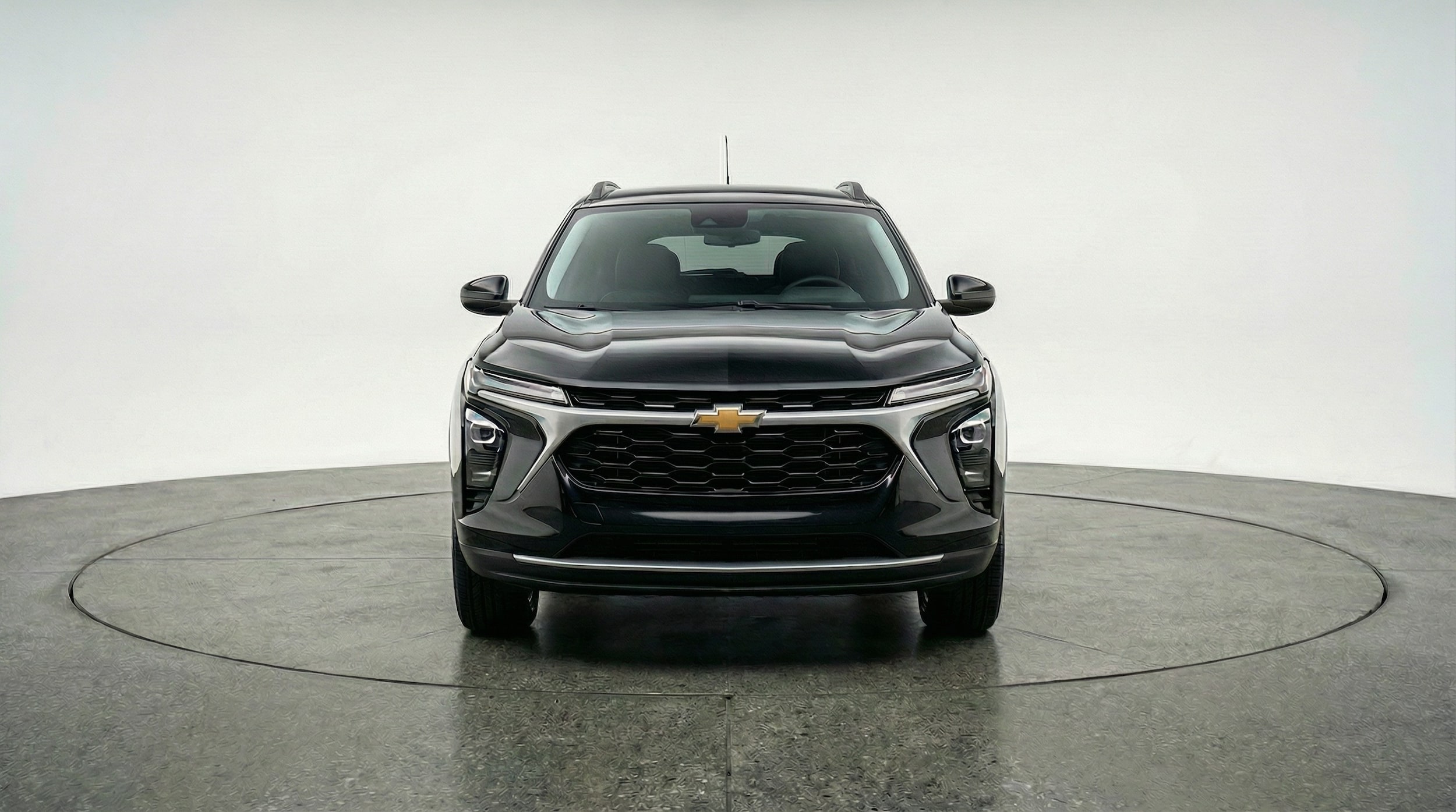 Thumbnail: 2025 Chevrolet Trax - 2