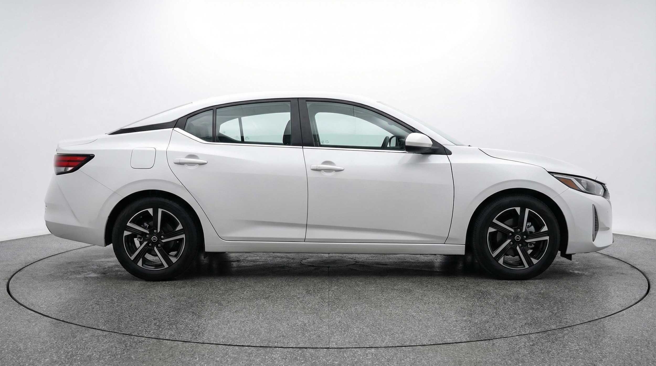 Thumbnail: 2025 Nissan Sentra - 8