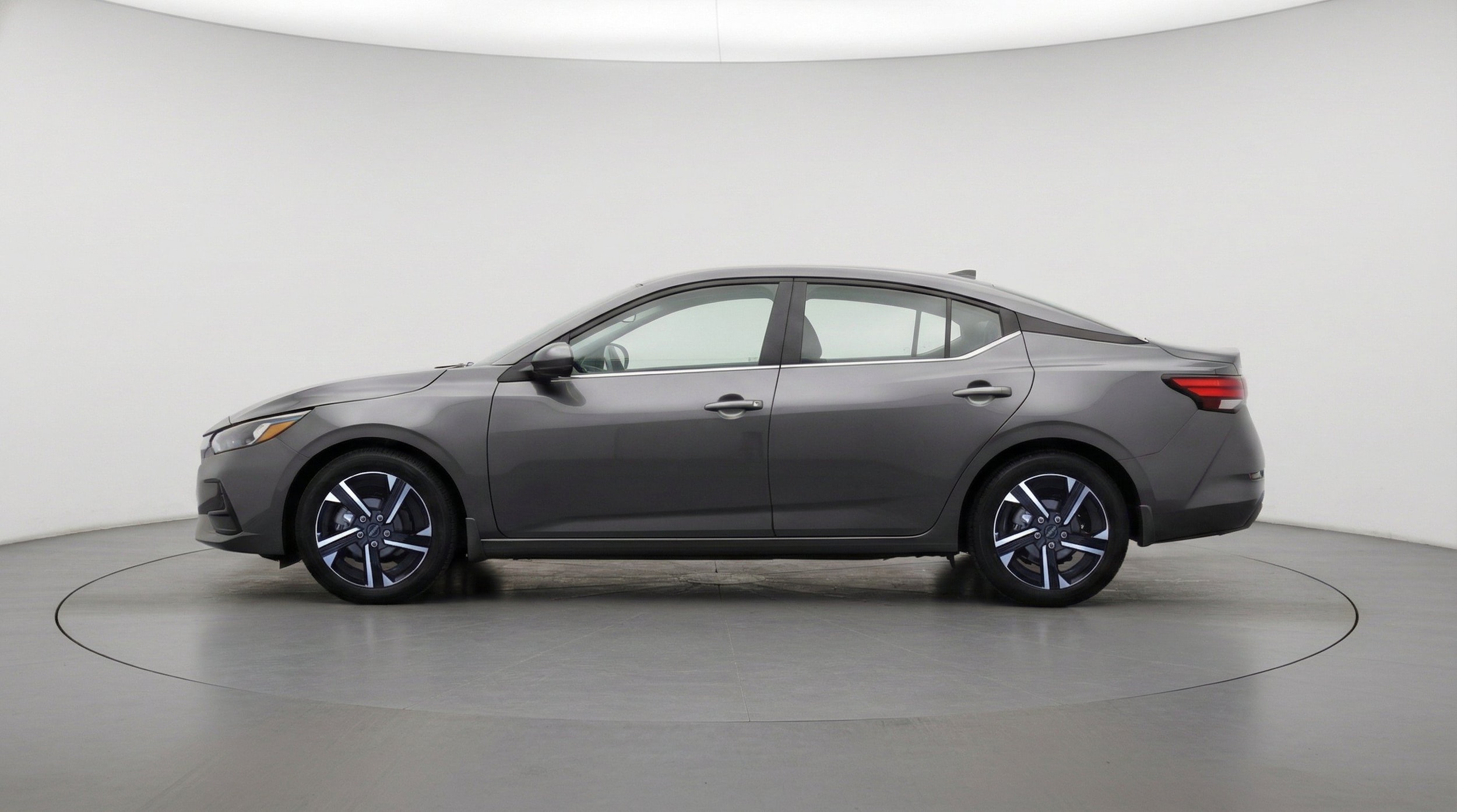 Thumbnail: 2025 Nissan Sentra - 5