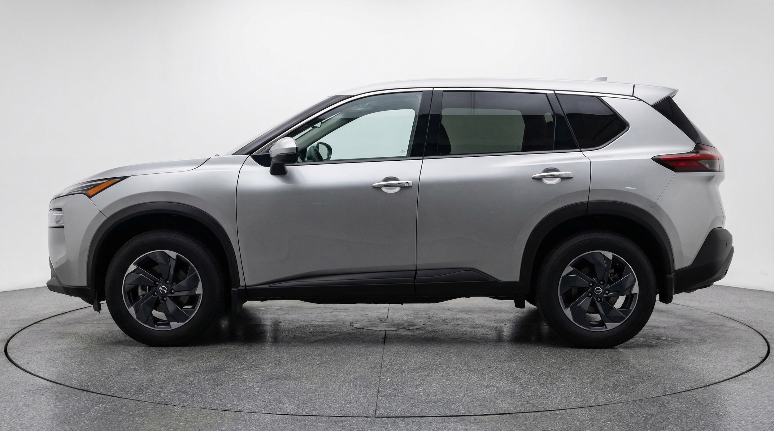 Thumbnail: 2025 Nissan Rogue - 4