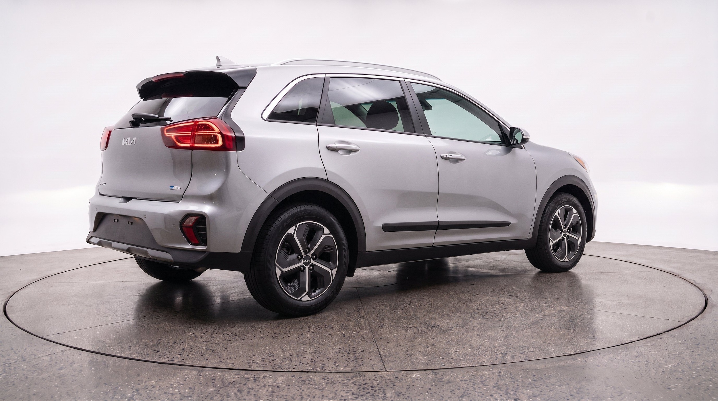 Thumbnail: 2026 Kia Niro - 9