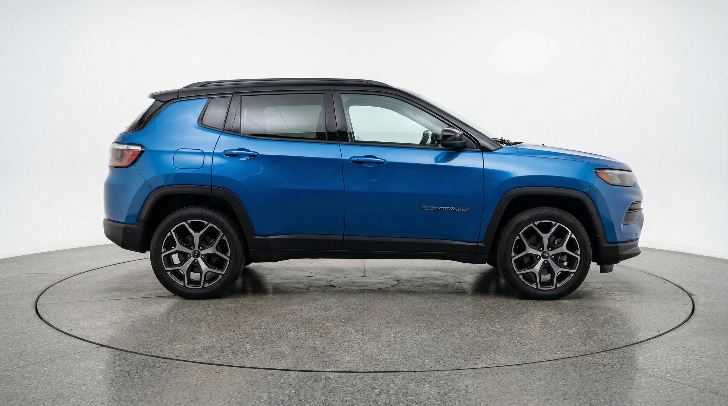 Thumbnail: 2025 Jeep Compass - 8