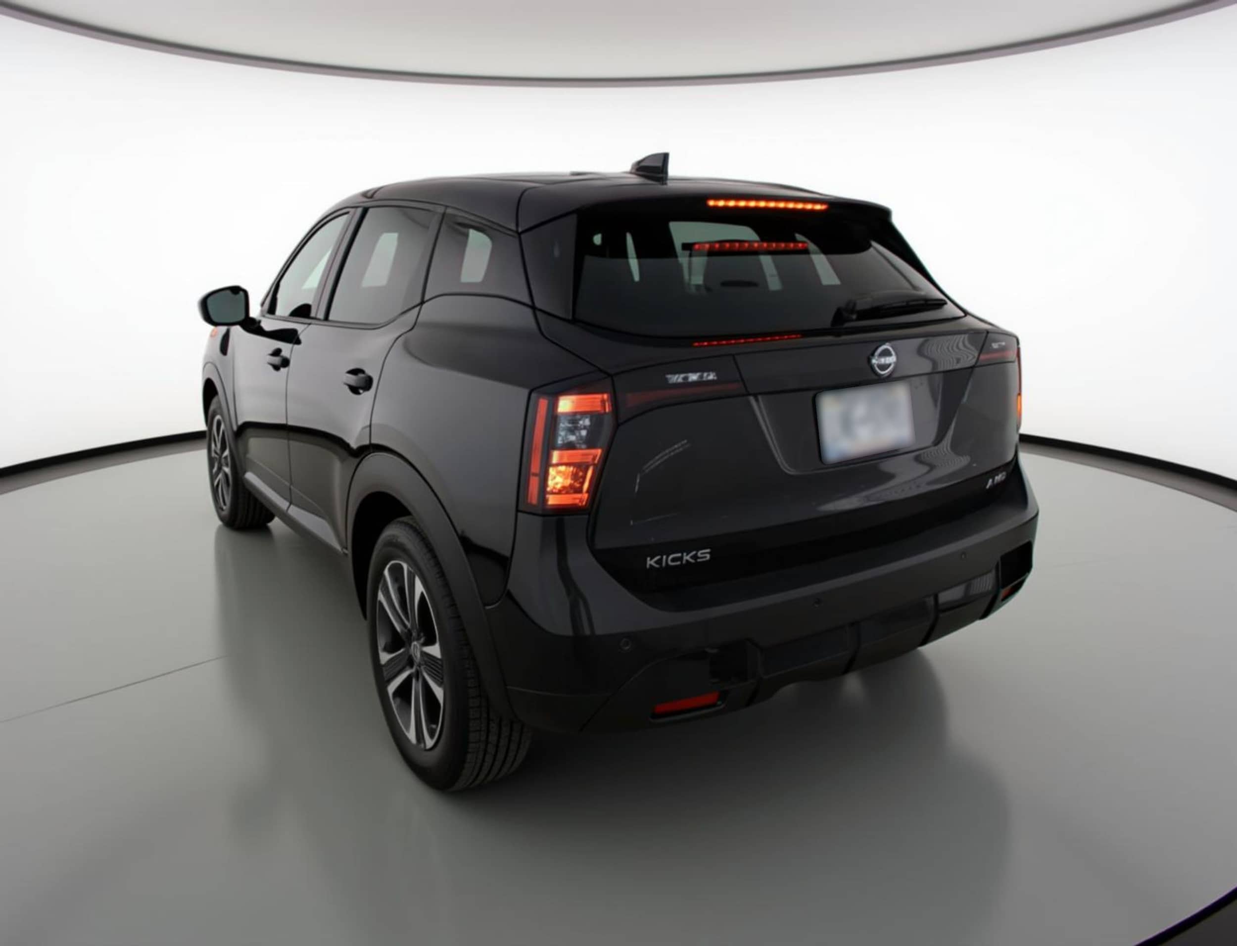 Thumbnail: 2025 Nissan Kicks - 5
