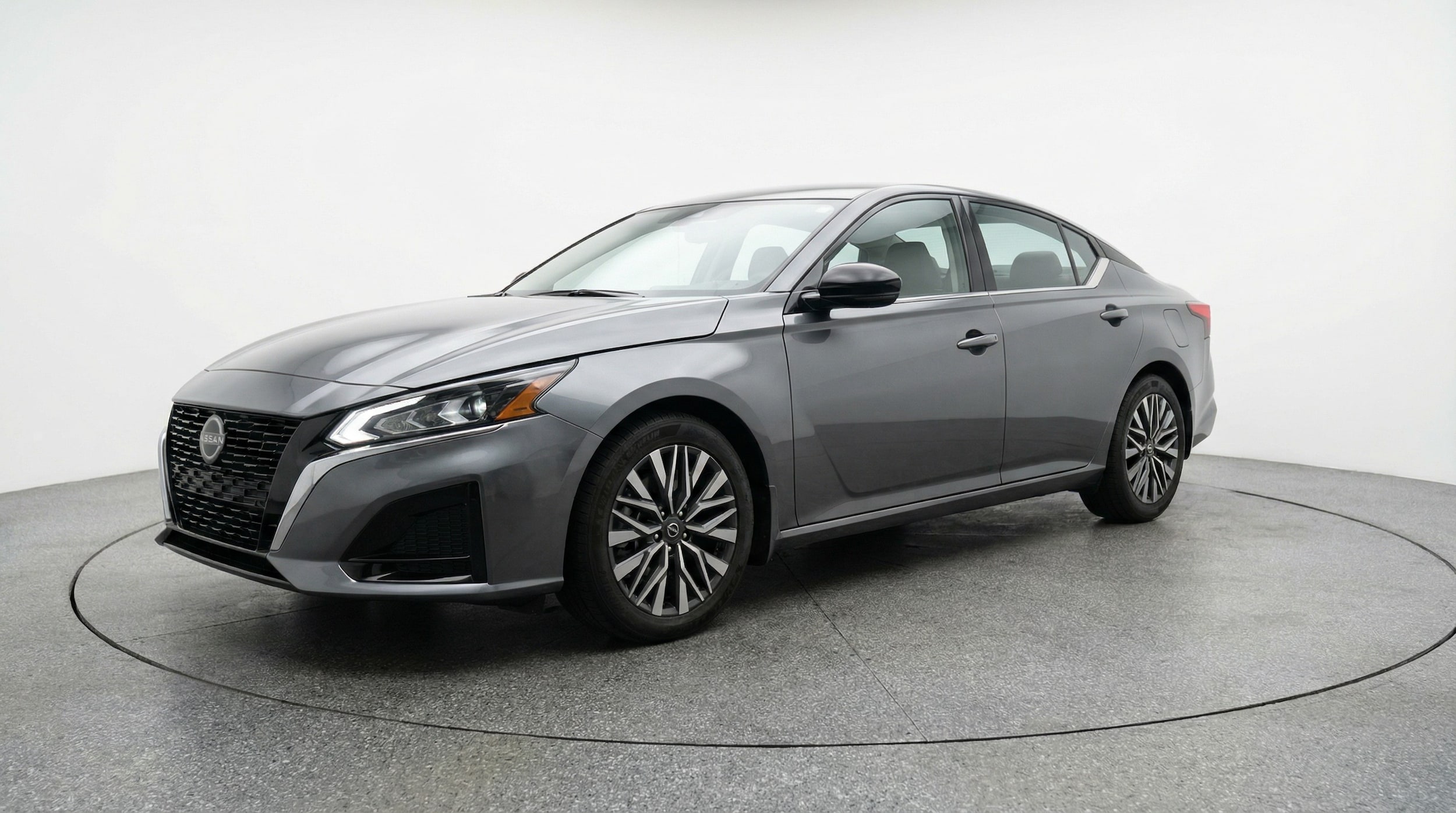 Thumbnail: 2025 Nissan Altima - 3