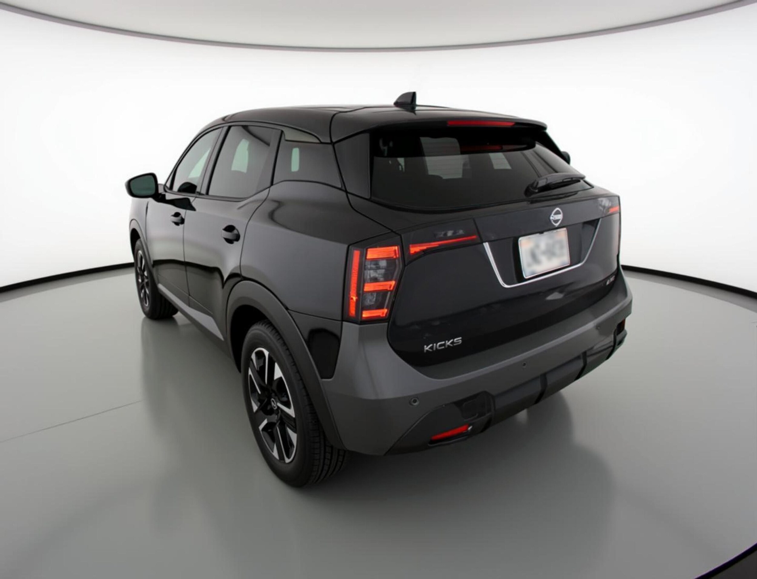 Thumbnail: 2025 Nissan Kicks - 5