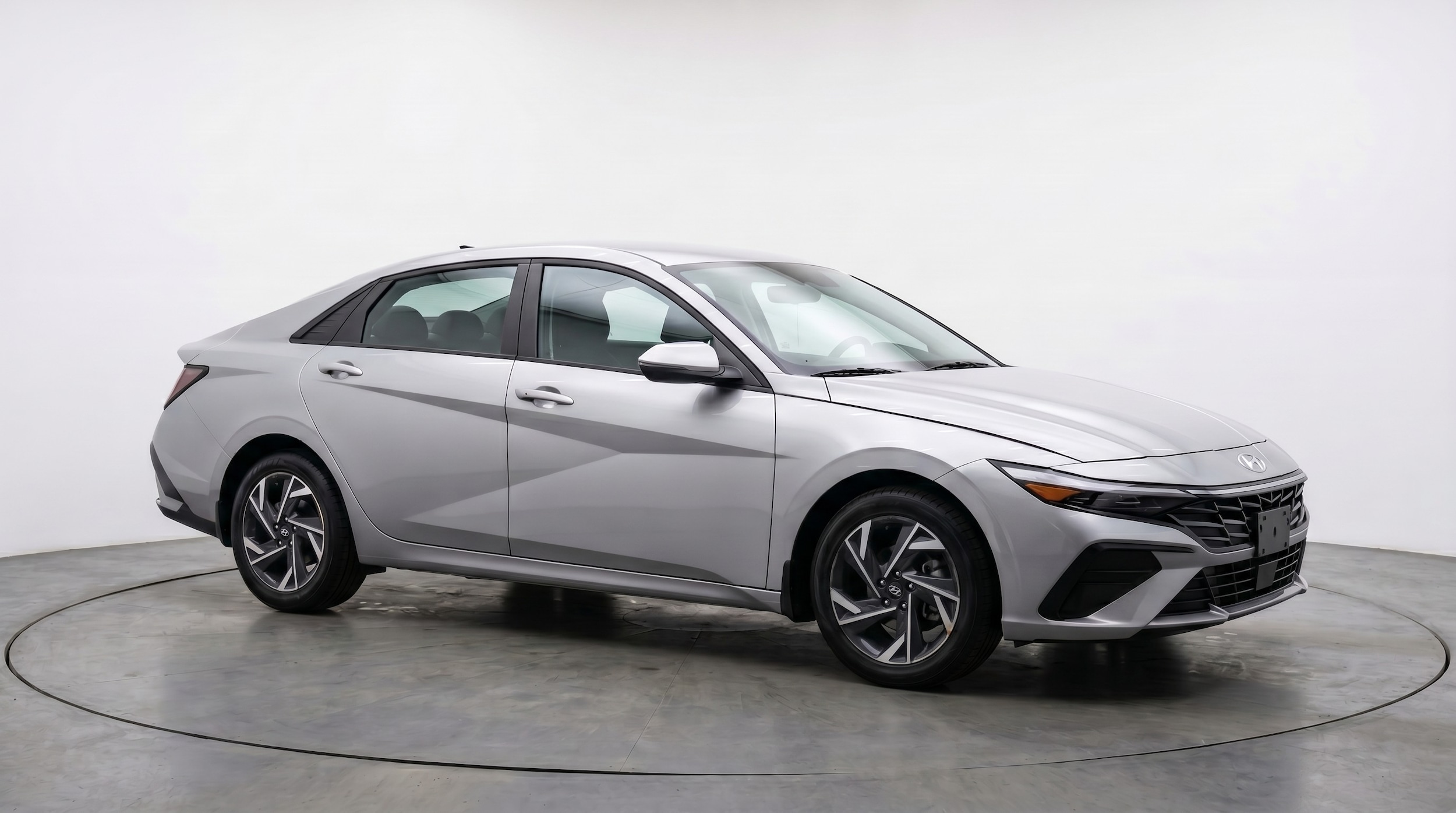 Thumbnail: 2025 Hyundai Elantra - 1