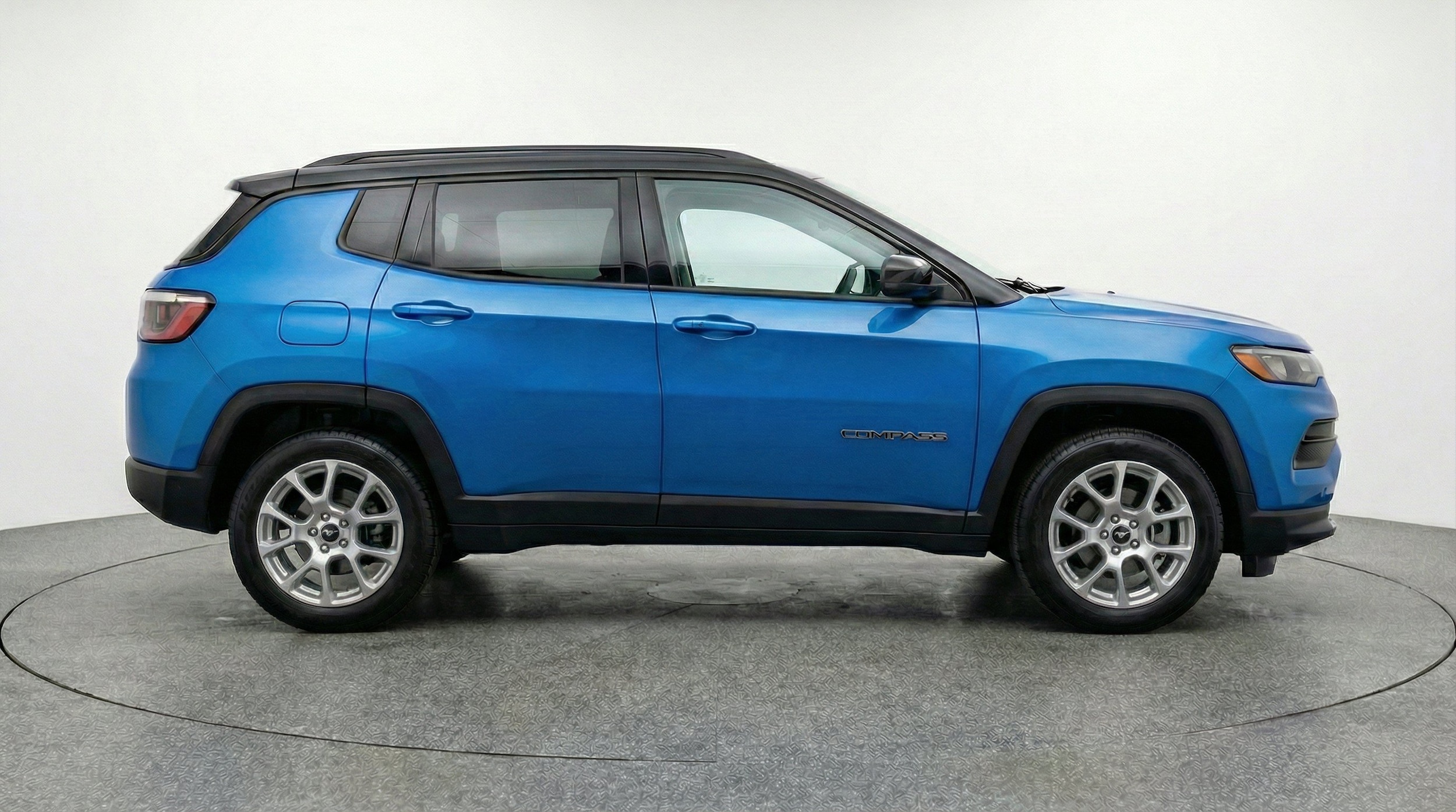Thumbnail: 2025 Jeep Compass - 11