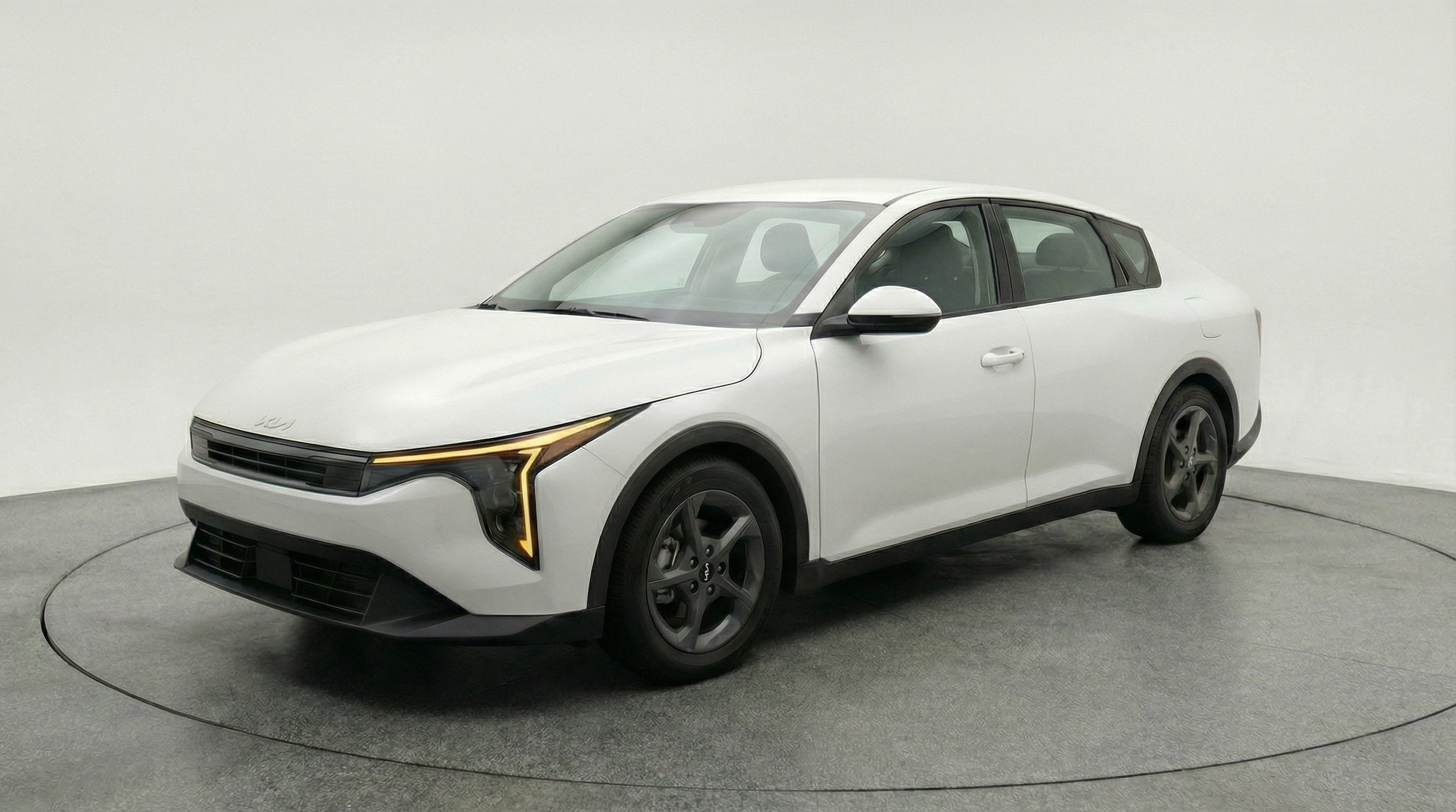 Thumbnail: 2025 Kia K4 - 3