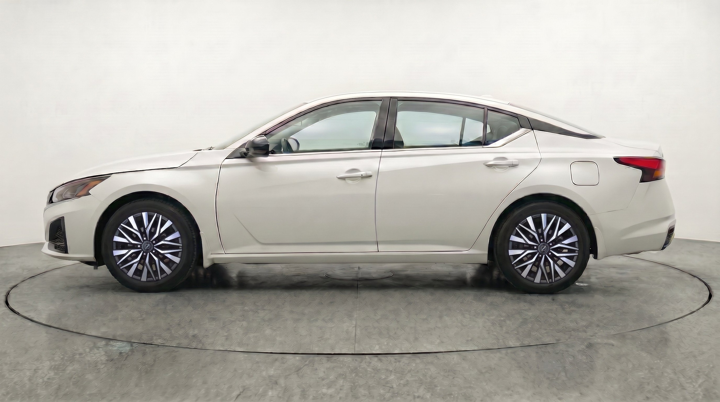 Thumbnail: 2026 Nissan Altima - 5