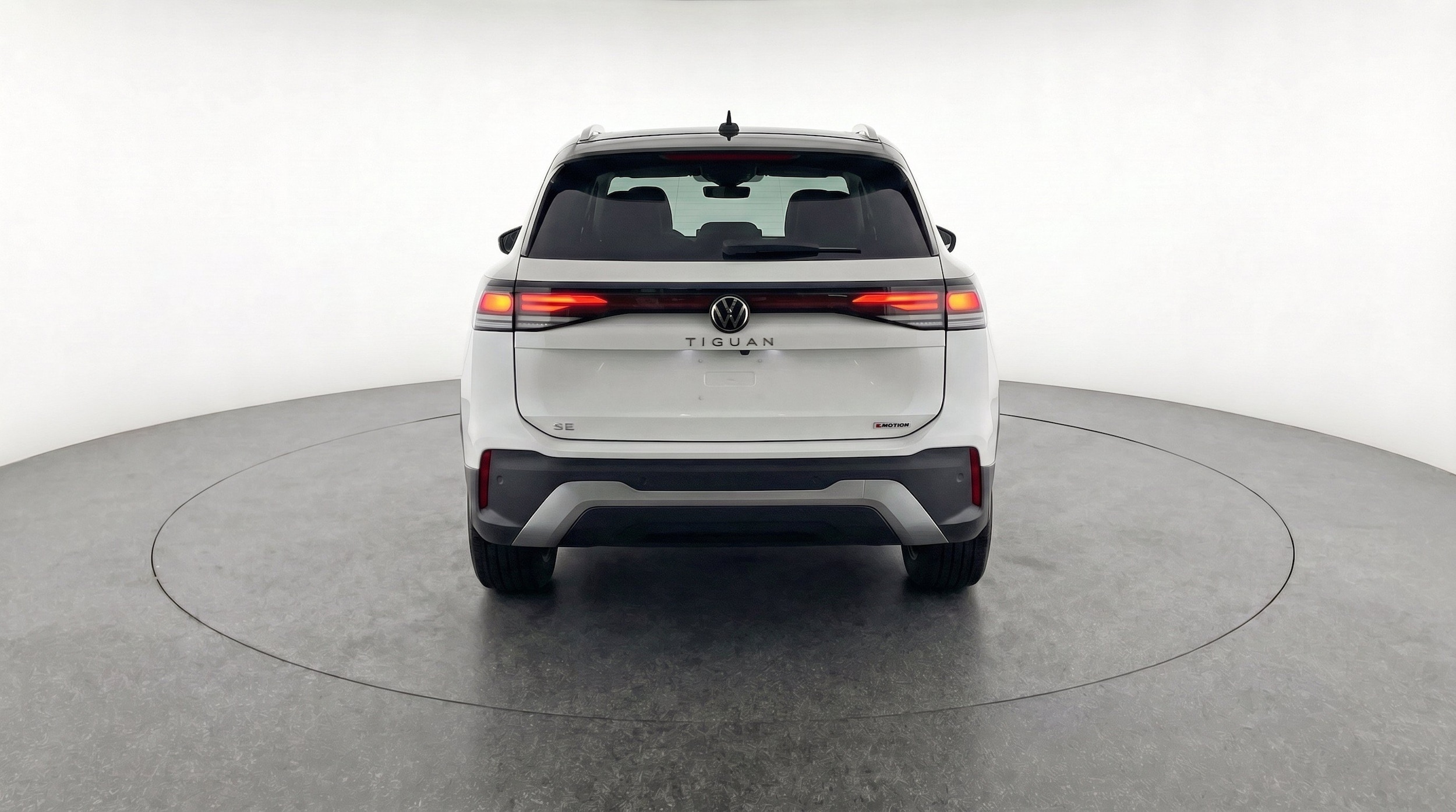 Thumbnail: 2026 Volkswagen Tiguan - 7
