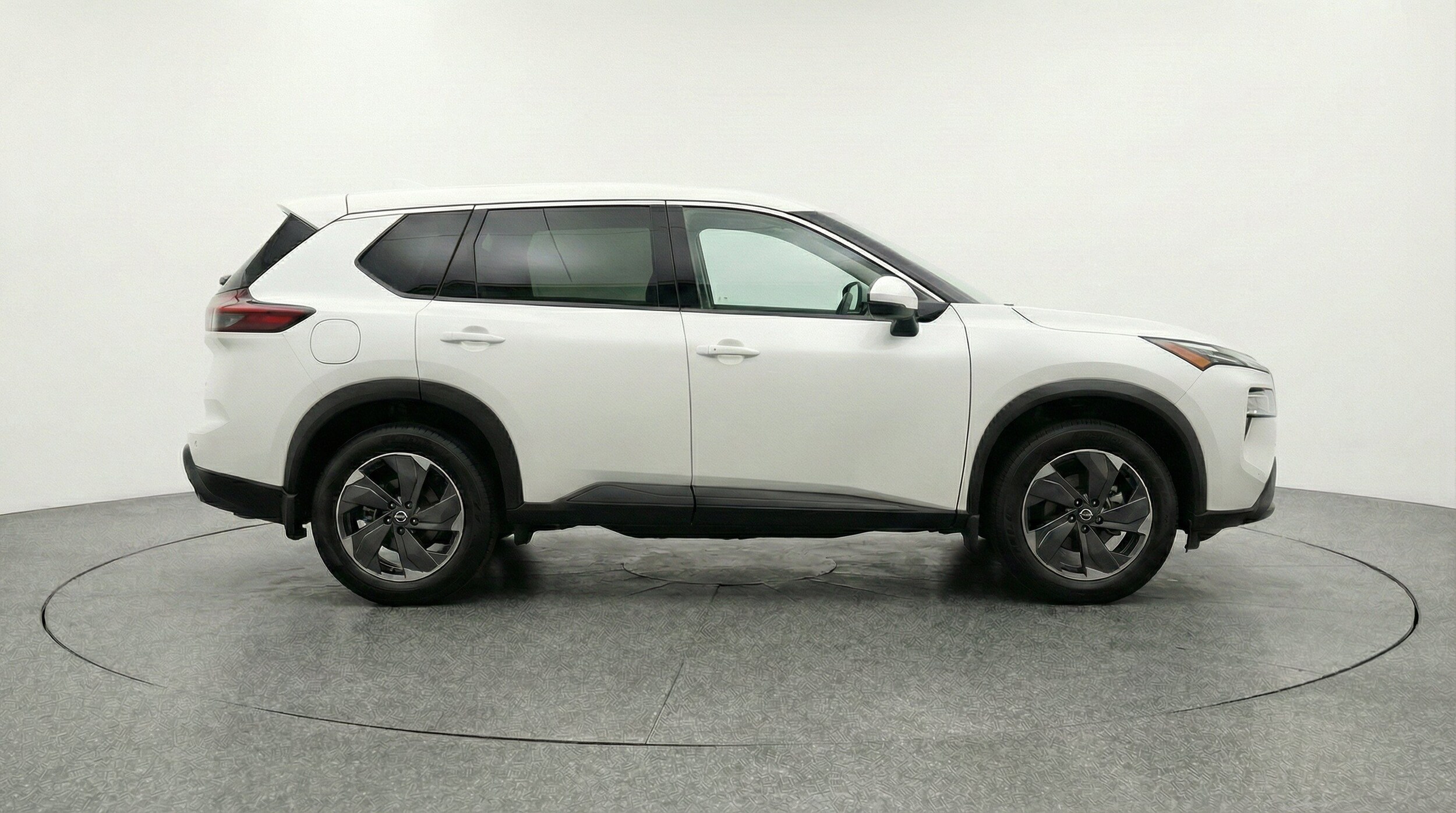 Thumbnail: 2025 Nissan Rogue - 11