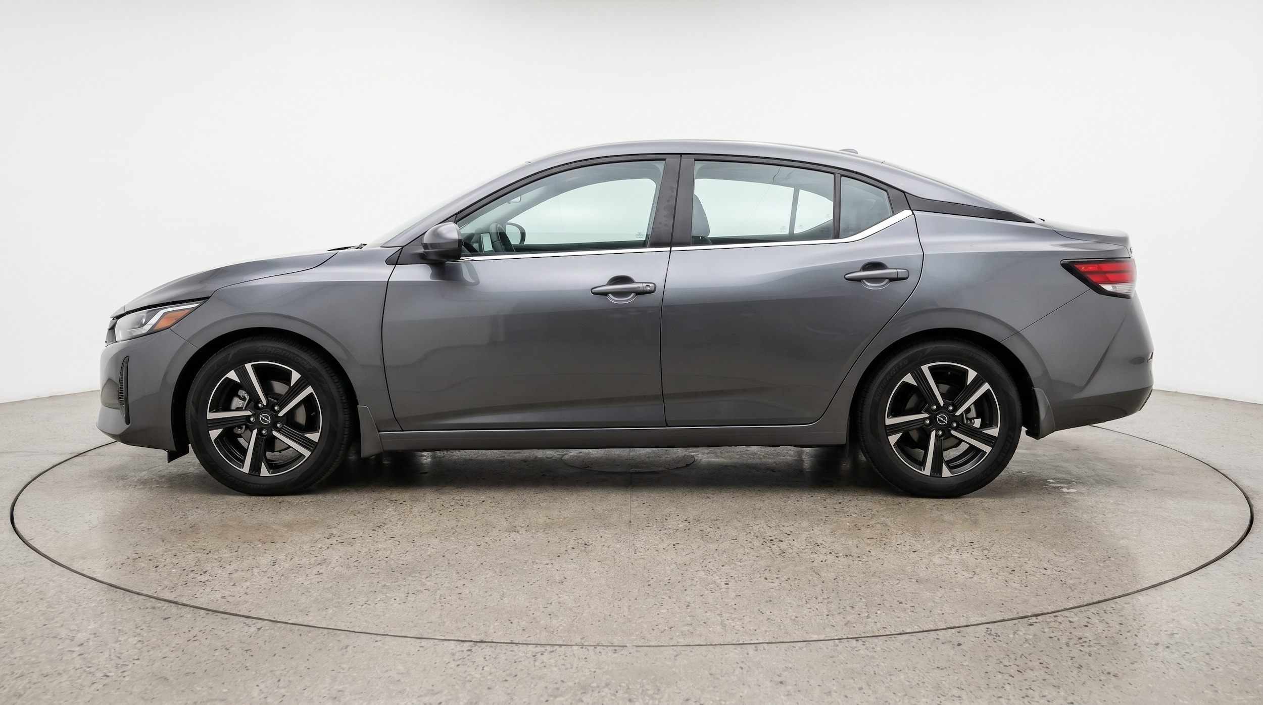 Thumbnail: 2025 Nissan Sentra - 4