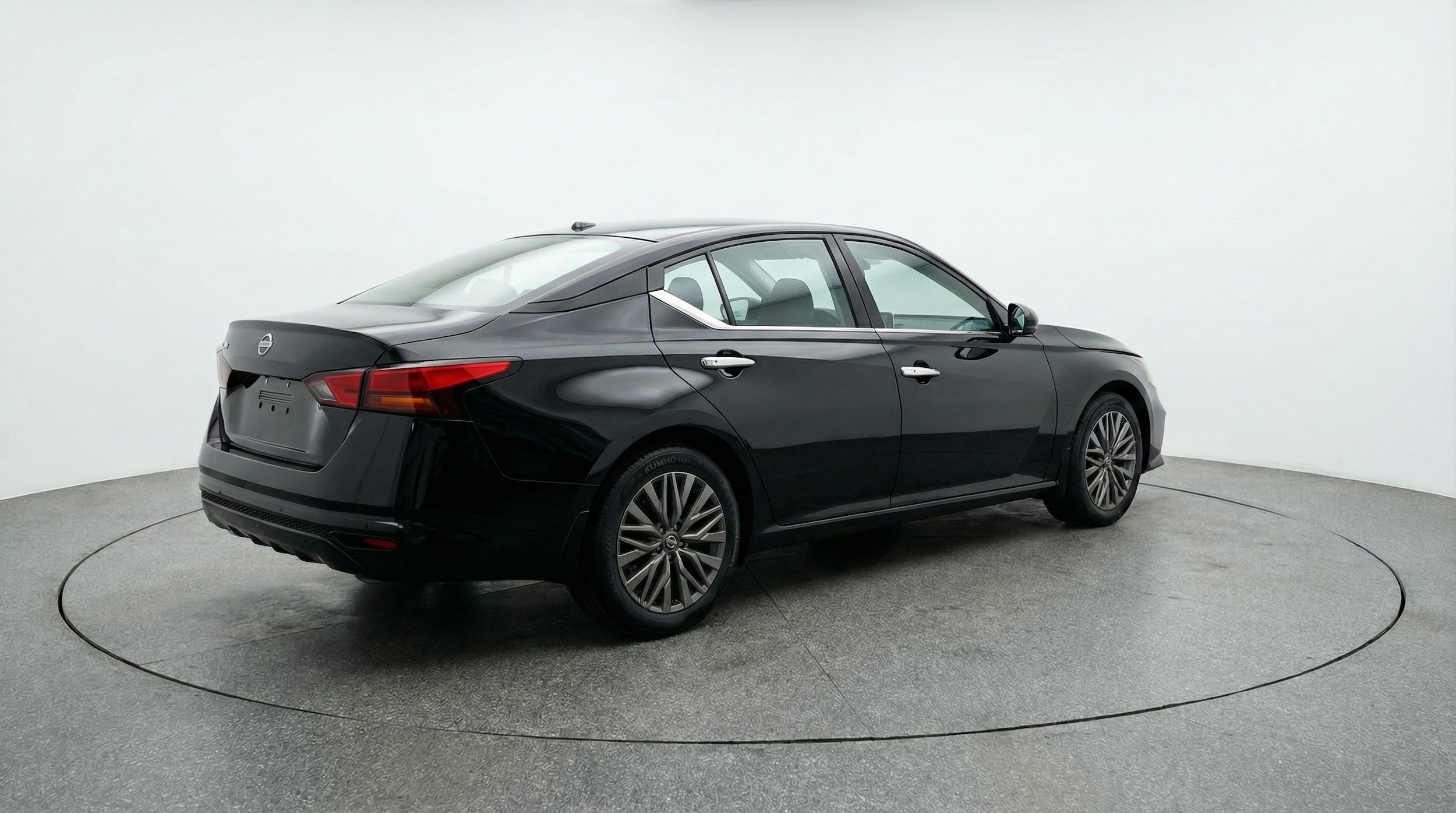 Thumbnail: 2025 Nissan Altima - 7