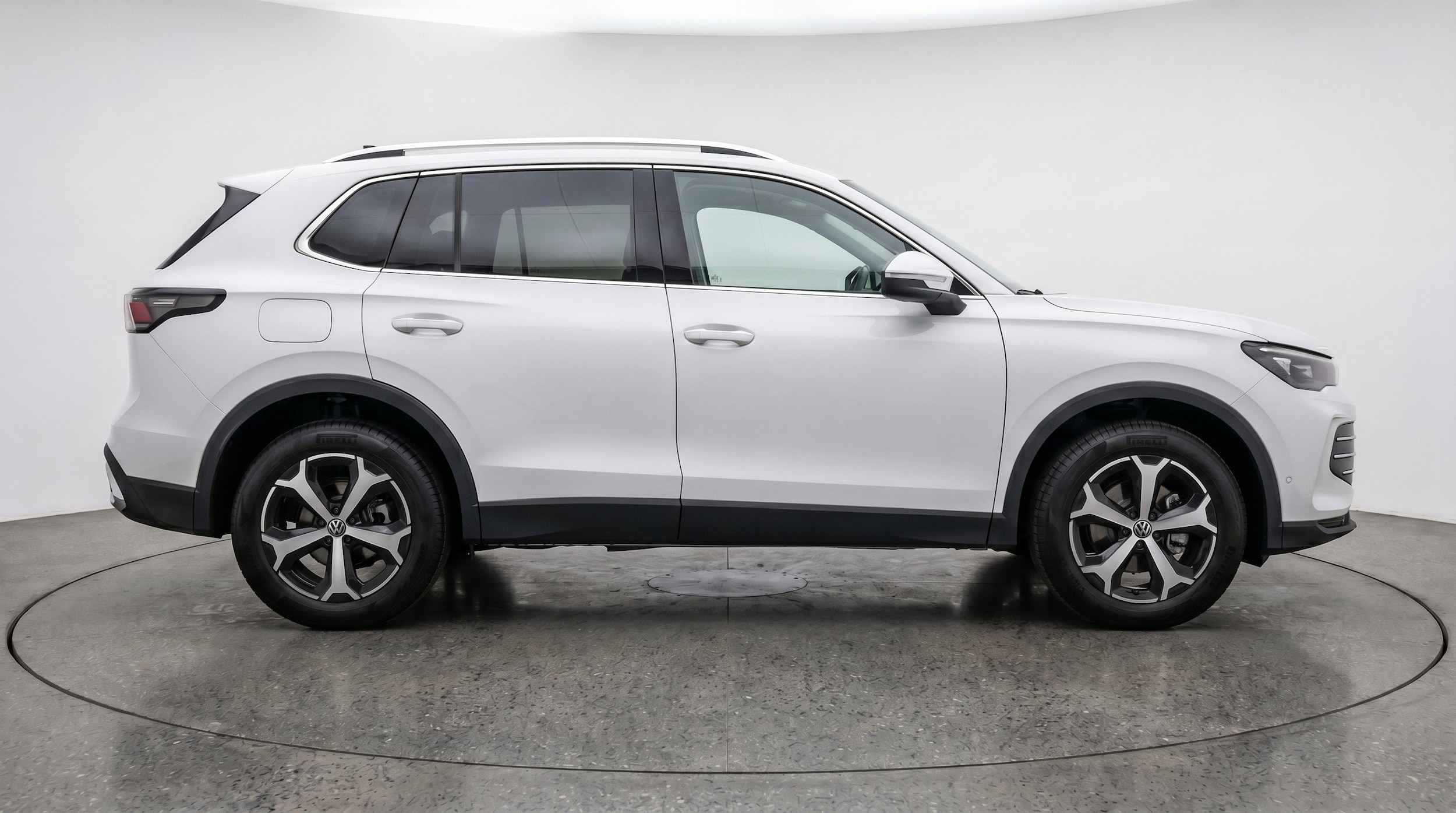 Thumbnail: 2026 Volkswagen Tiguan - 11