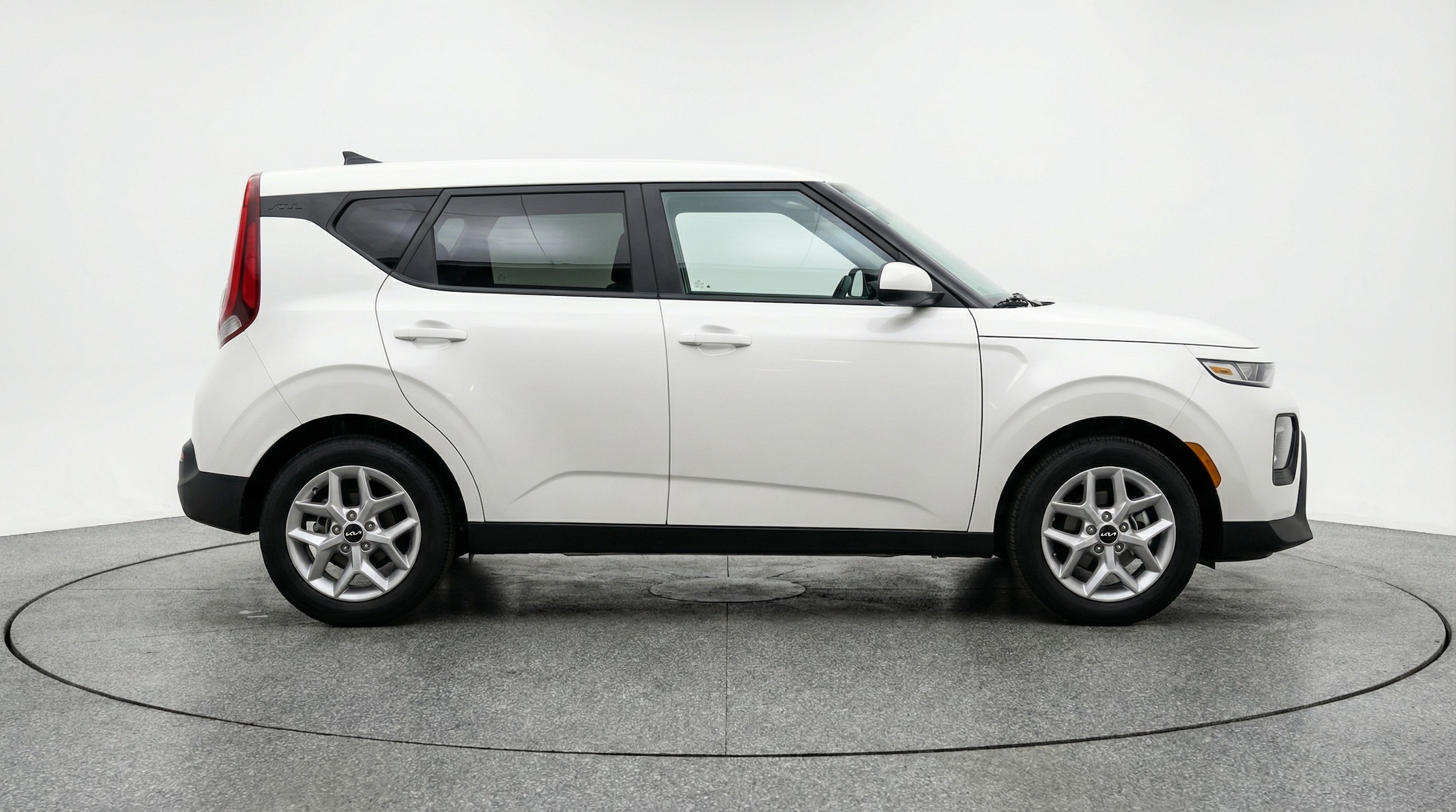 Thumbnail: 2025 Kia Soul - 8