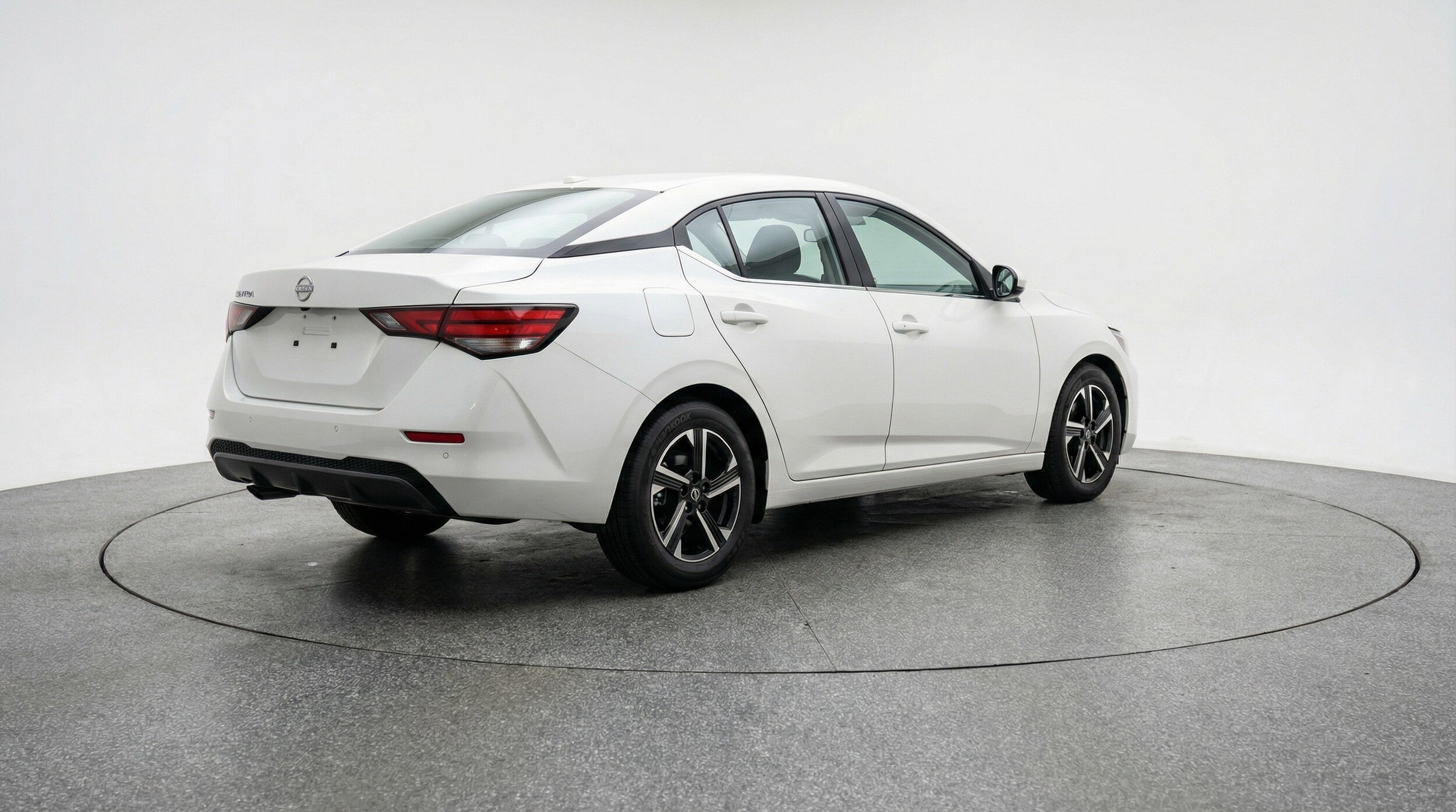 Thumbnail: 2025 Nissan Sentra - 9