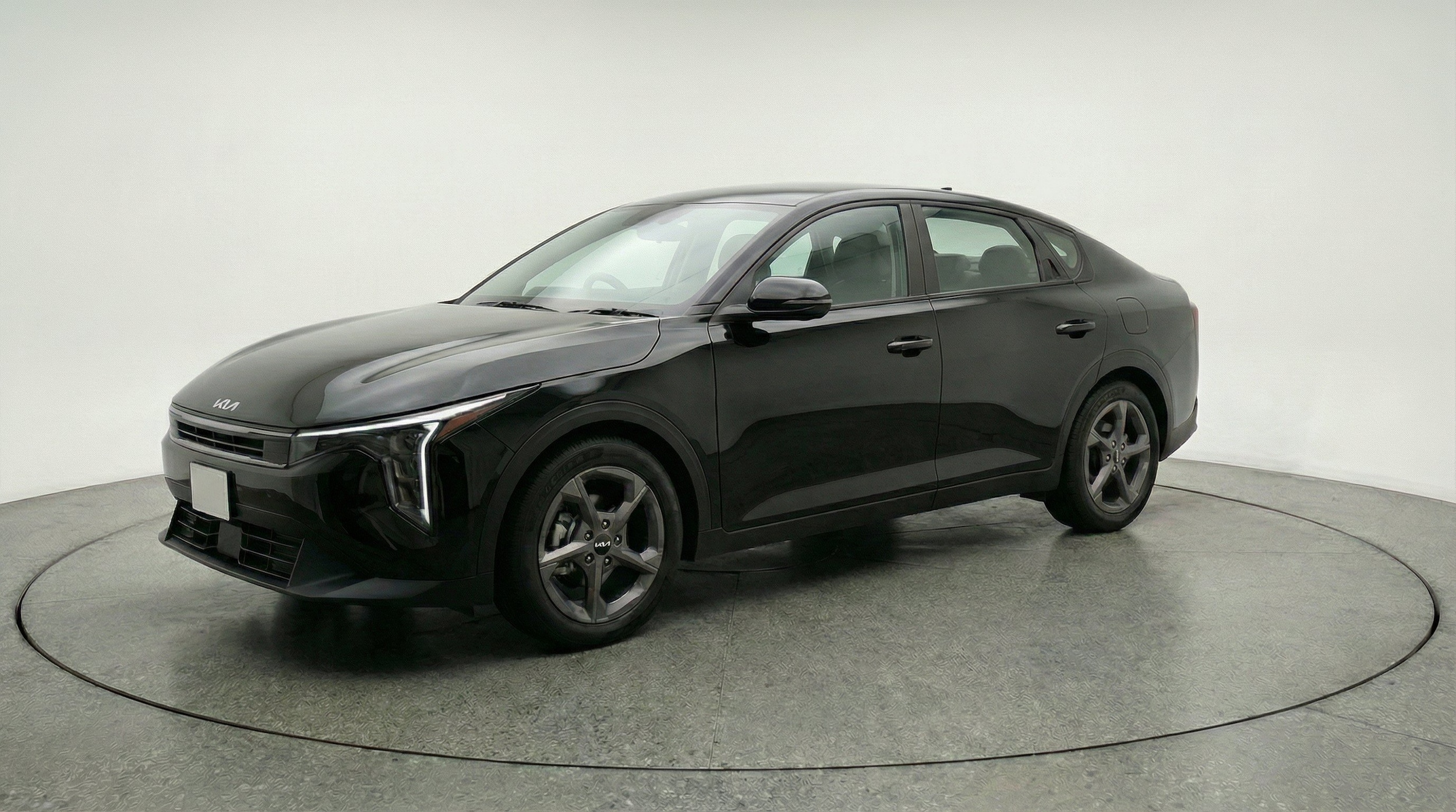 Thumbnail: 2026 Kia K4 - 3
