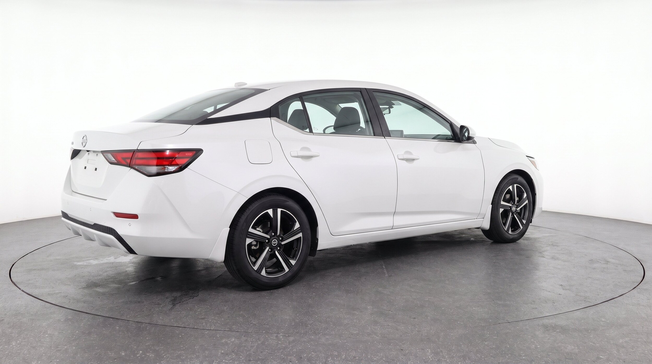 Thumbnail: 2025 Nissan Sentra - 9