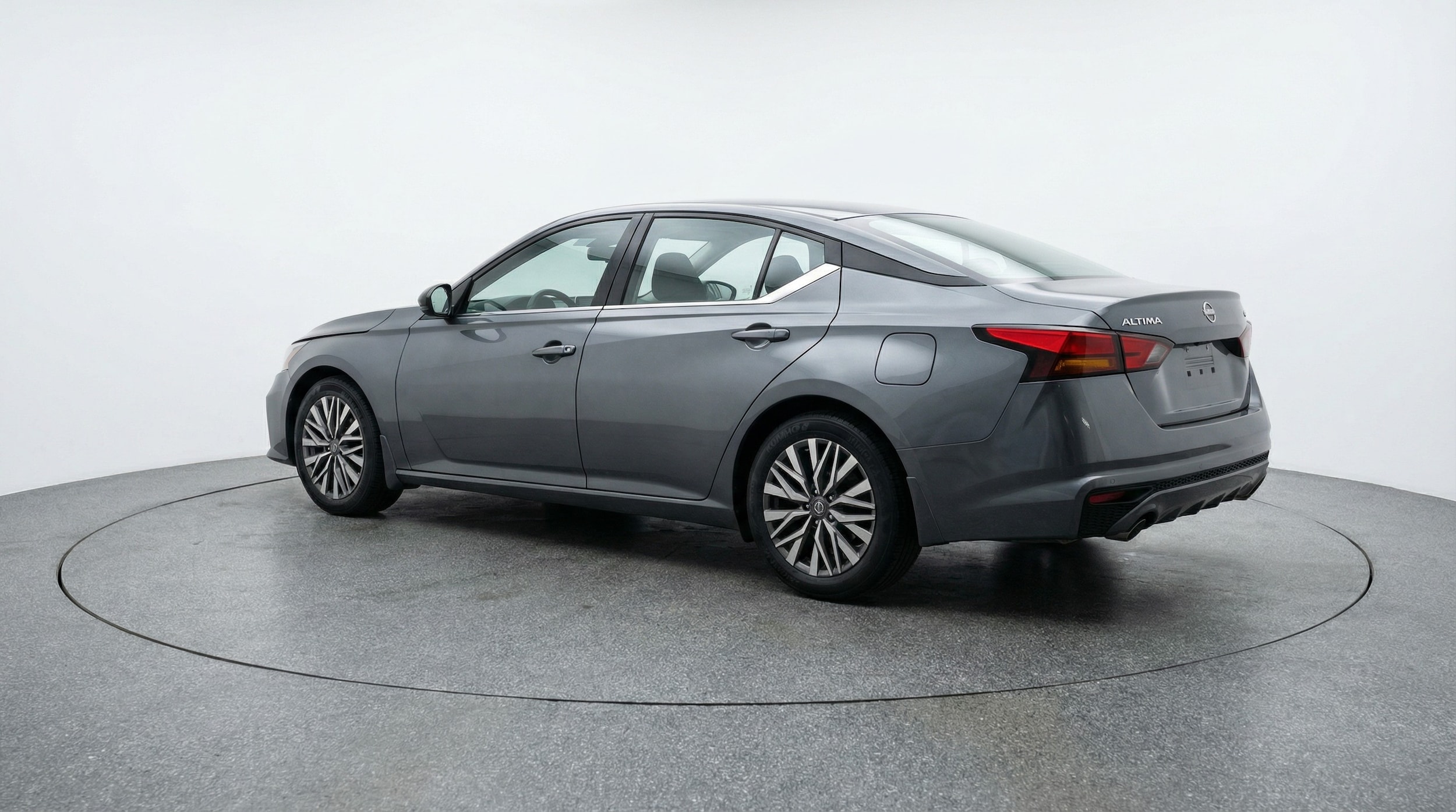 Thumbnail: 2025 Nissan Altima - 5