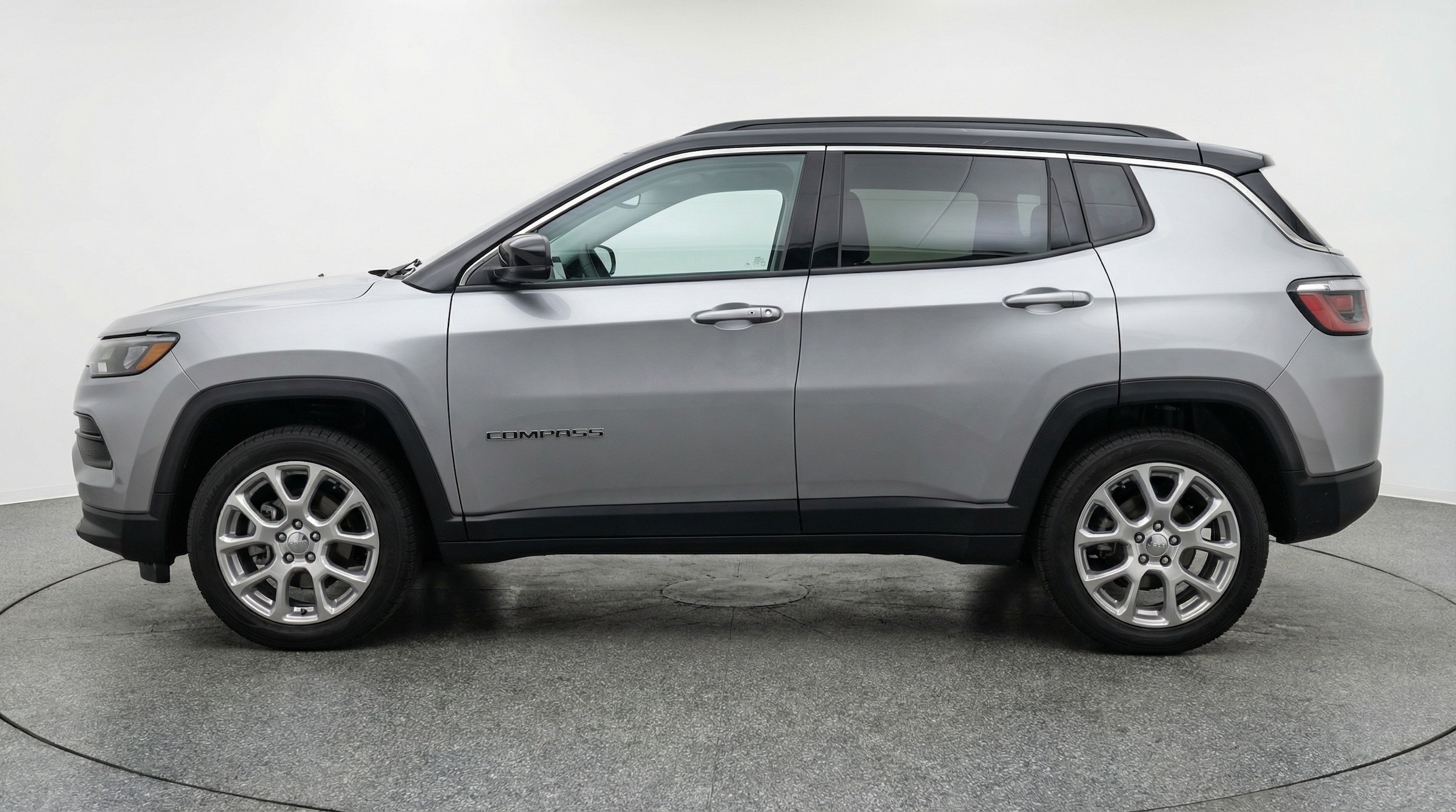 Thumbnail: 2025 Jeep Compass - 4
