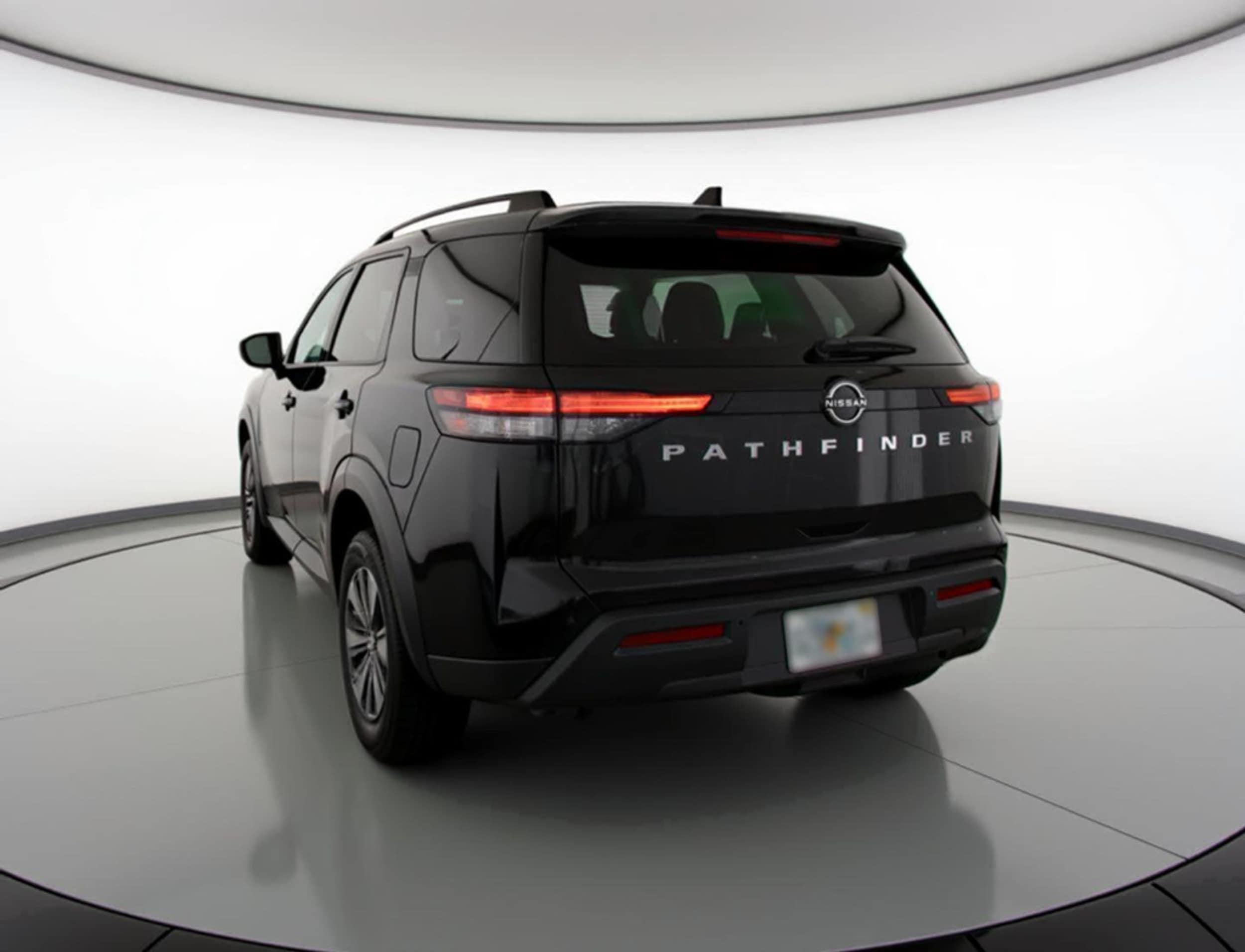 Thumbnail: 2025 Nissan Pathfinder - 5