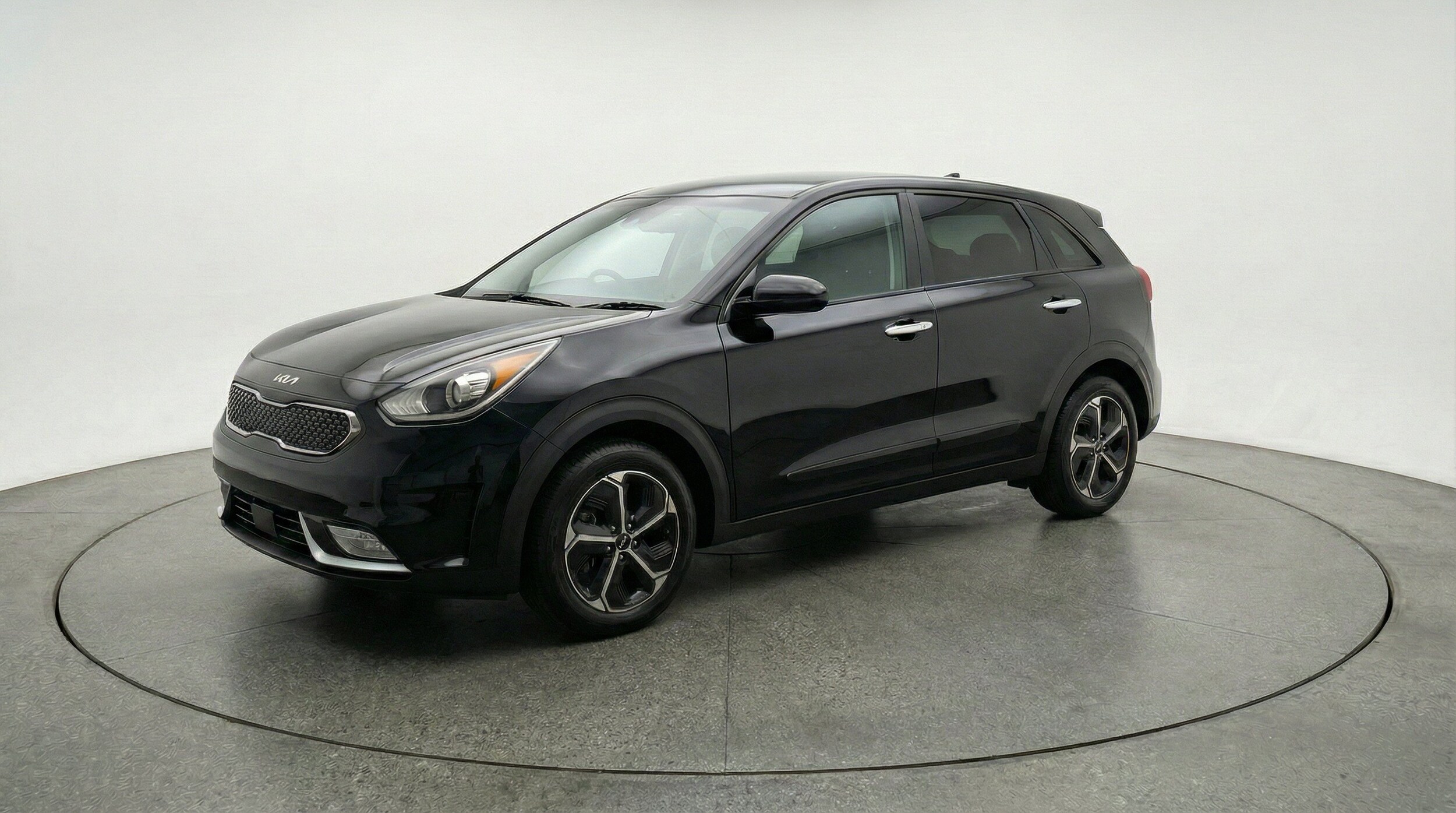Thumbnail: 2026 Kia Niro - 3