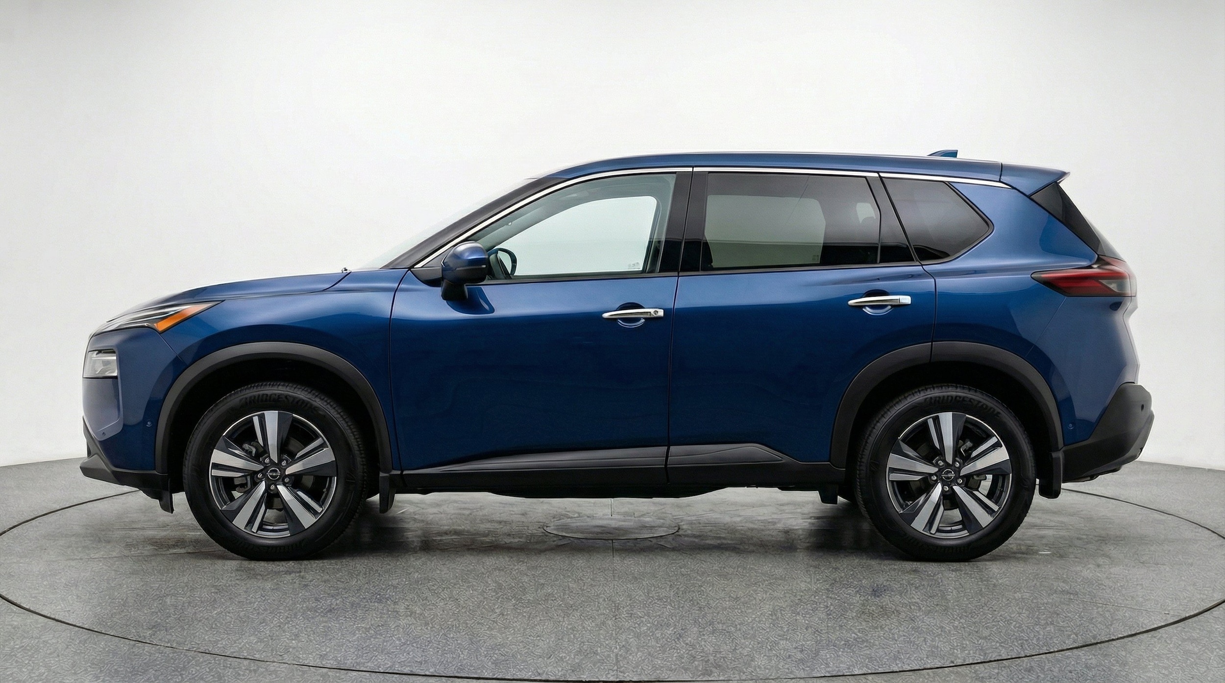 Thumbnail: 2026 Nissan Rogue - 5