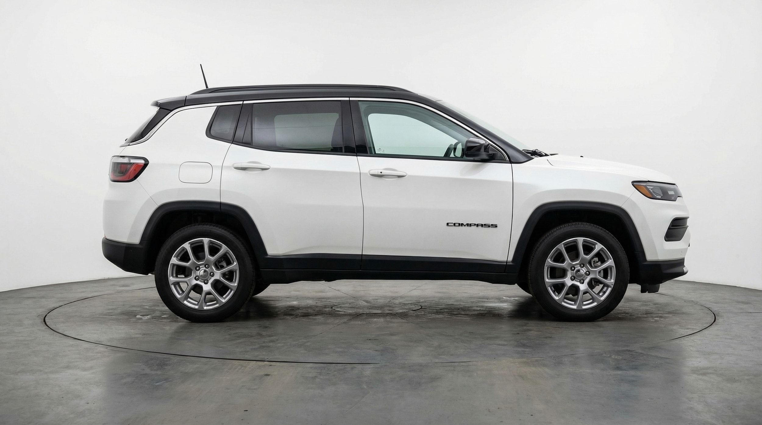 Thumbnail: 2025 Jeep Compass - 8