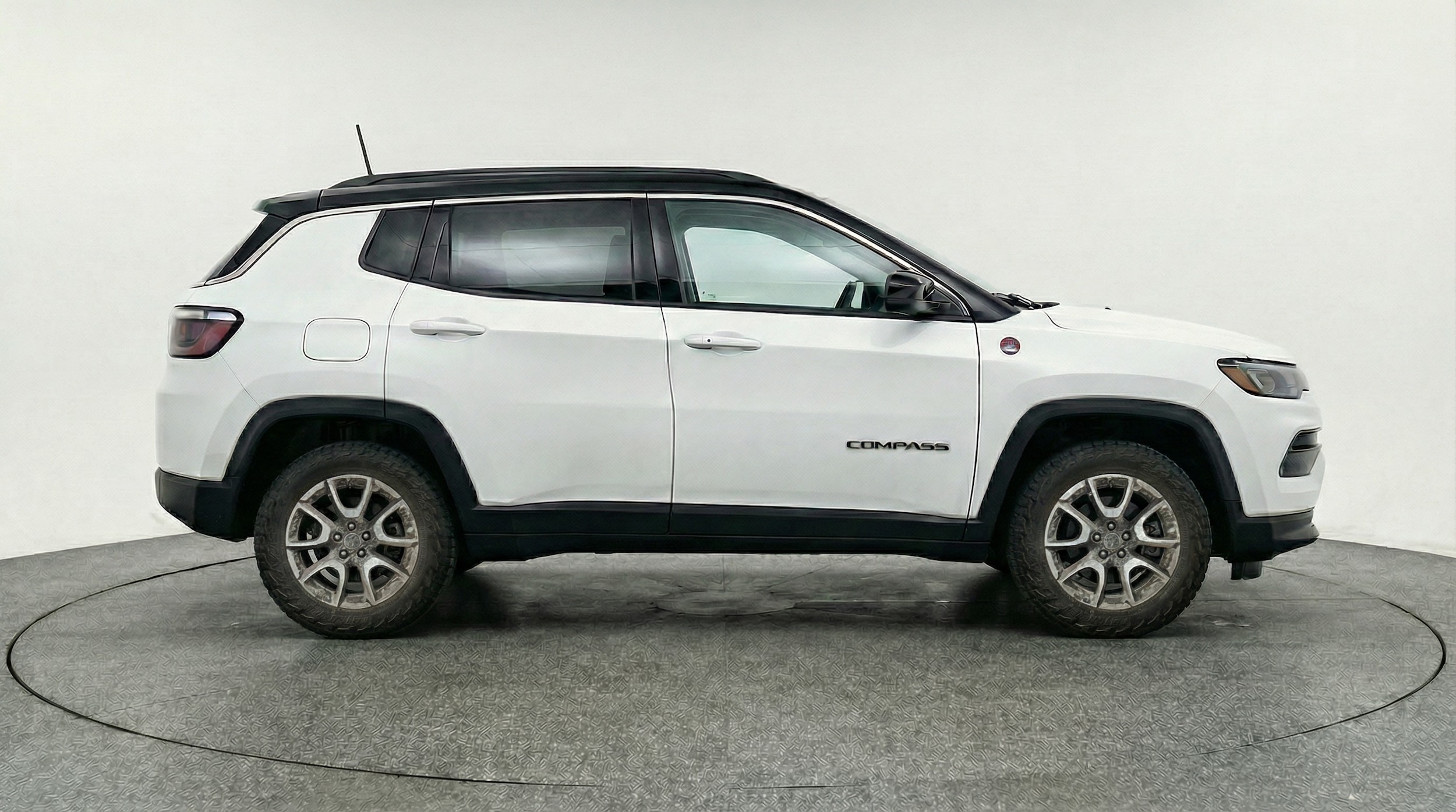 Thumbnail: 2025 Jeep Compass - 8
