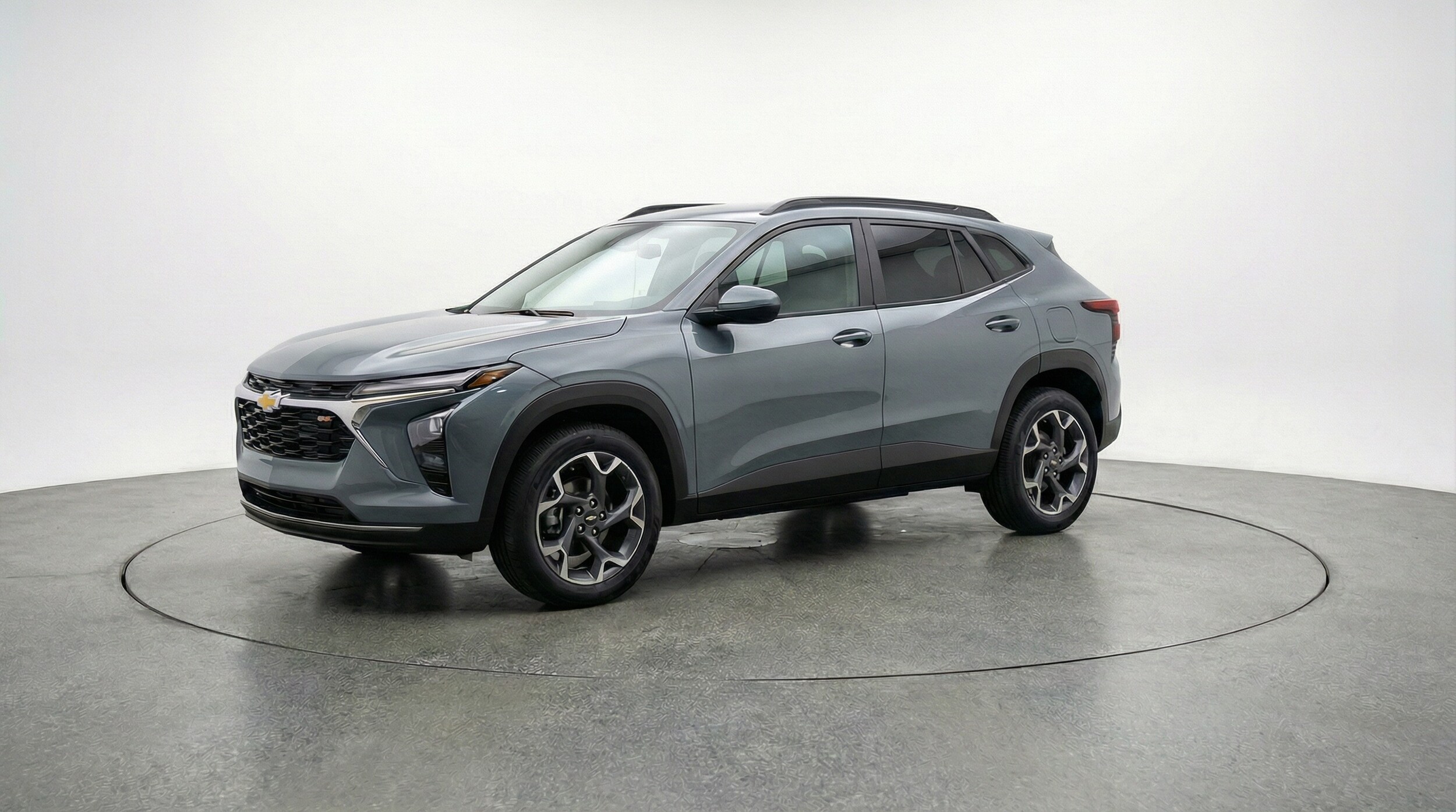 Thumbnail: 2025 Chevrolet Trax - 3