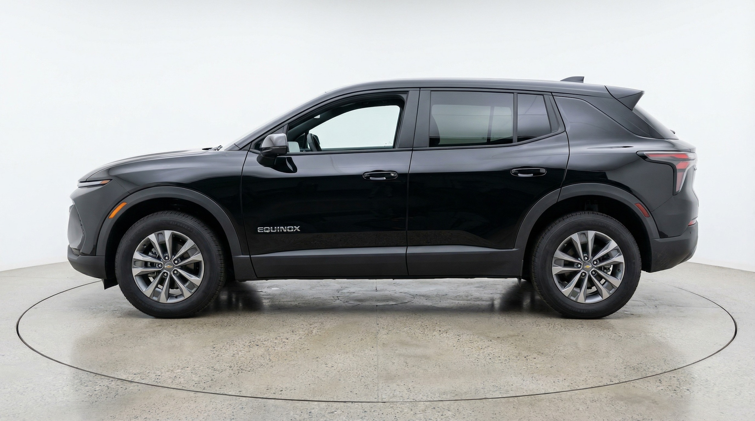 Thumbnail: 2025 Chevrolet Equinox - 4