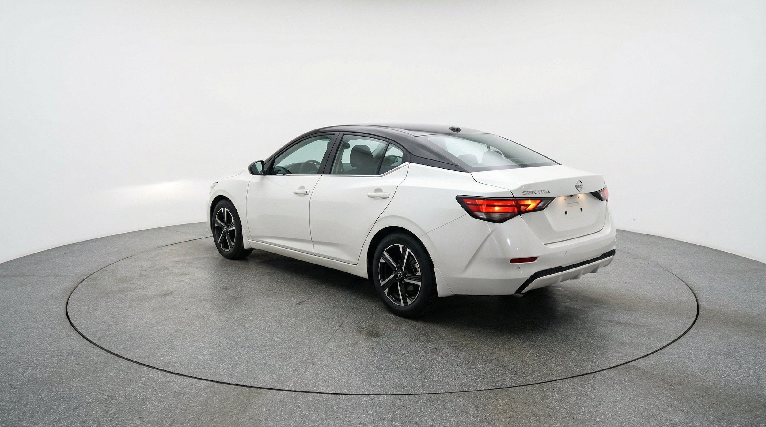 Thumbnail: 2025 Nissan Sentra - 6