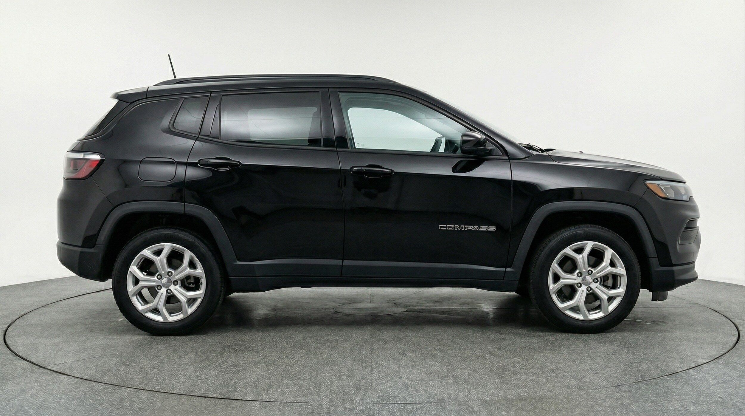 Thumbnail: 2025 Jeep Compass - 8