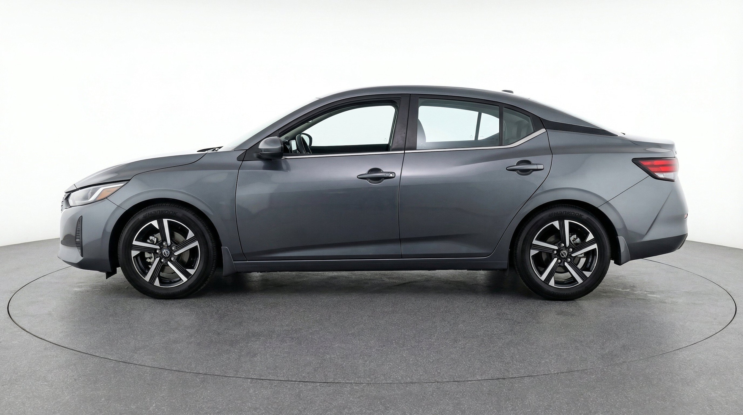 Thumbnail: 2025 Nissan Sentra - 5