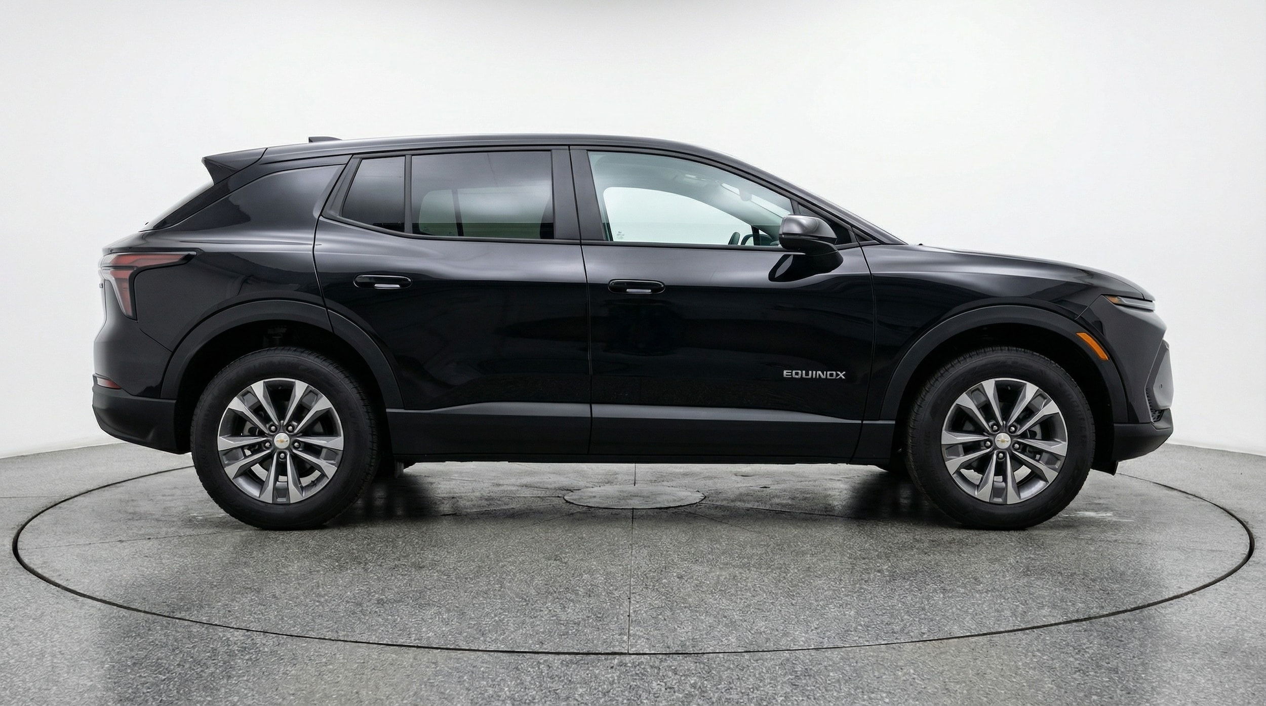 Thumbnail: 2025 Chevrolet Equinox - 8