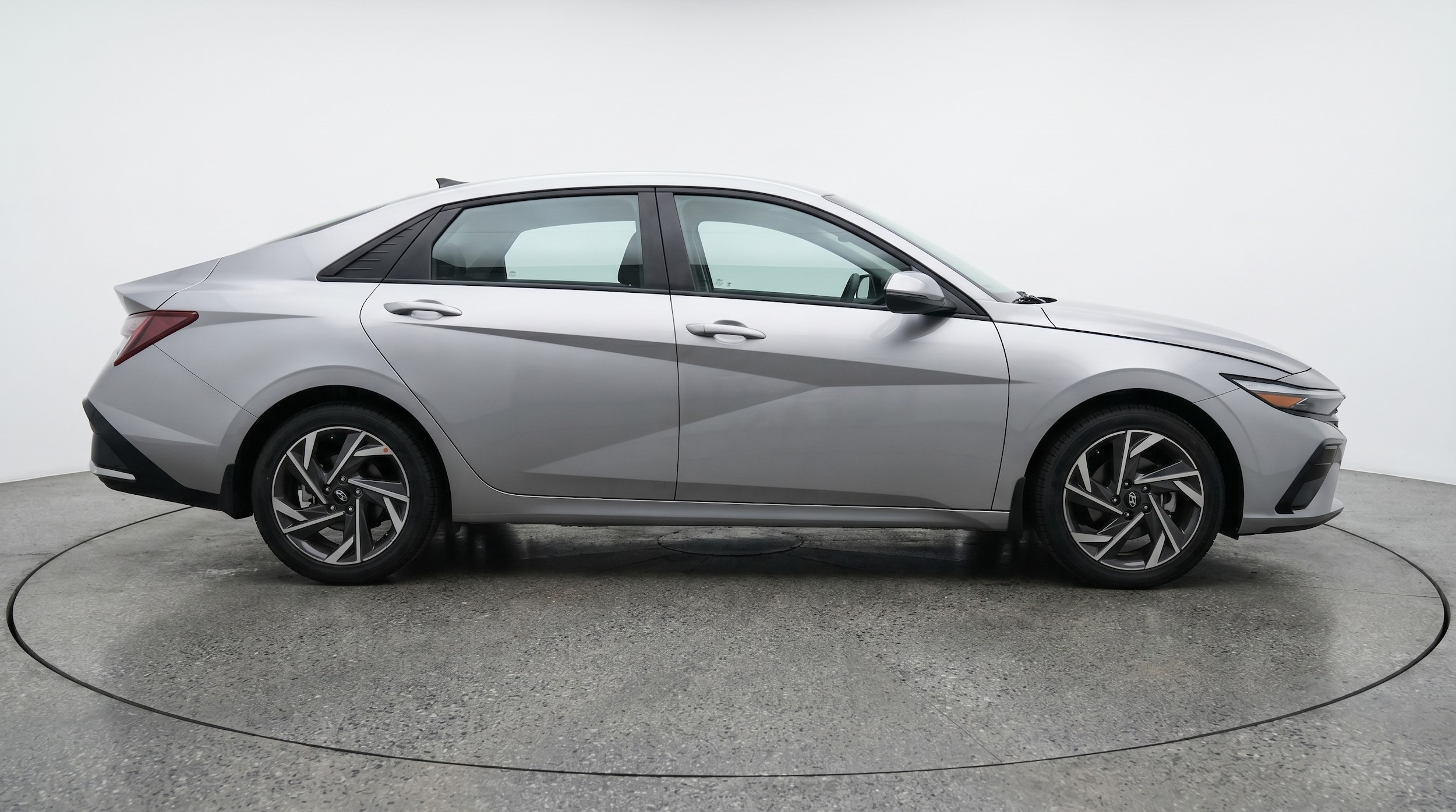 Thumbnail: 2025 Hyundai Elantra - 8